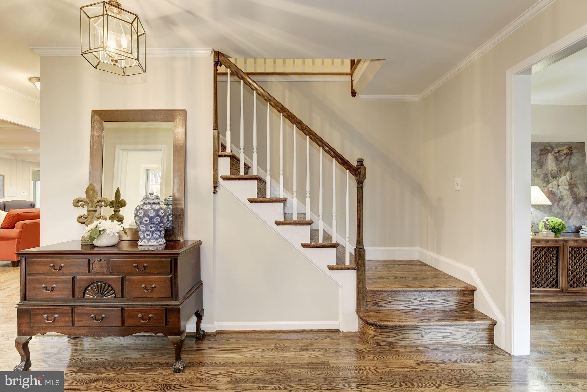 RIVER FALLS - Residential