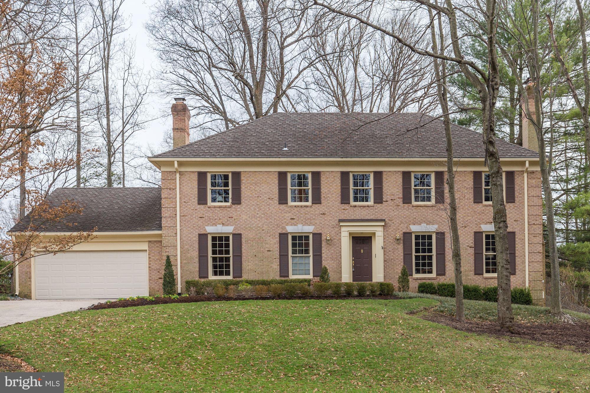 RIVER FALLS - Residential