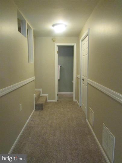 LONDON TOWNE - Residential Lease