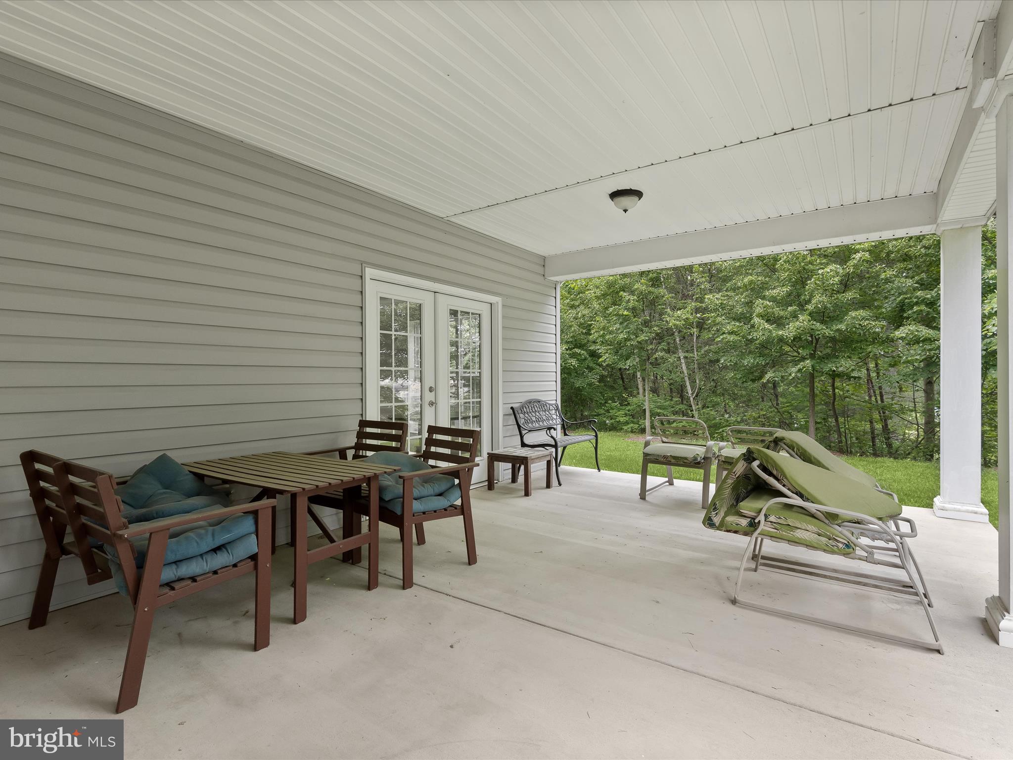 GUILFORD MEWS - Residential