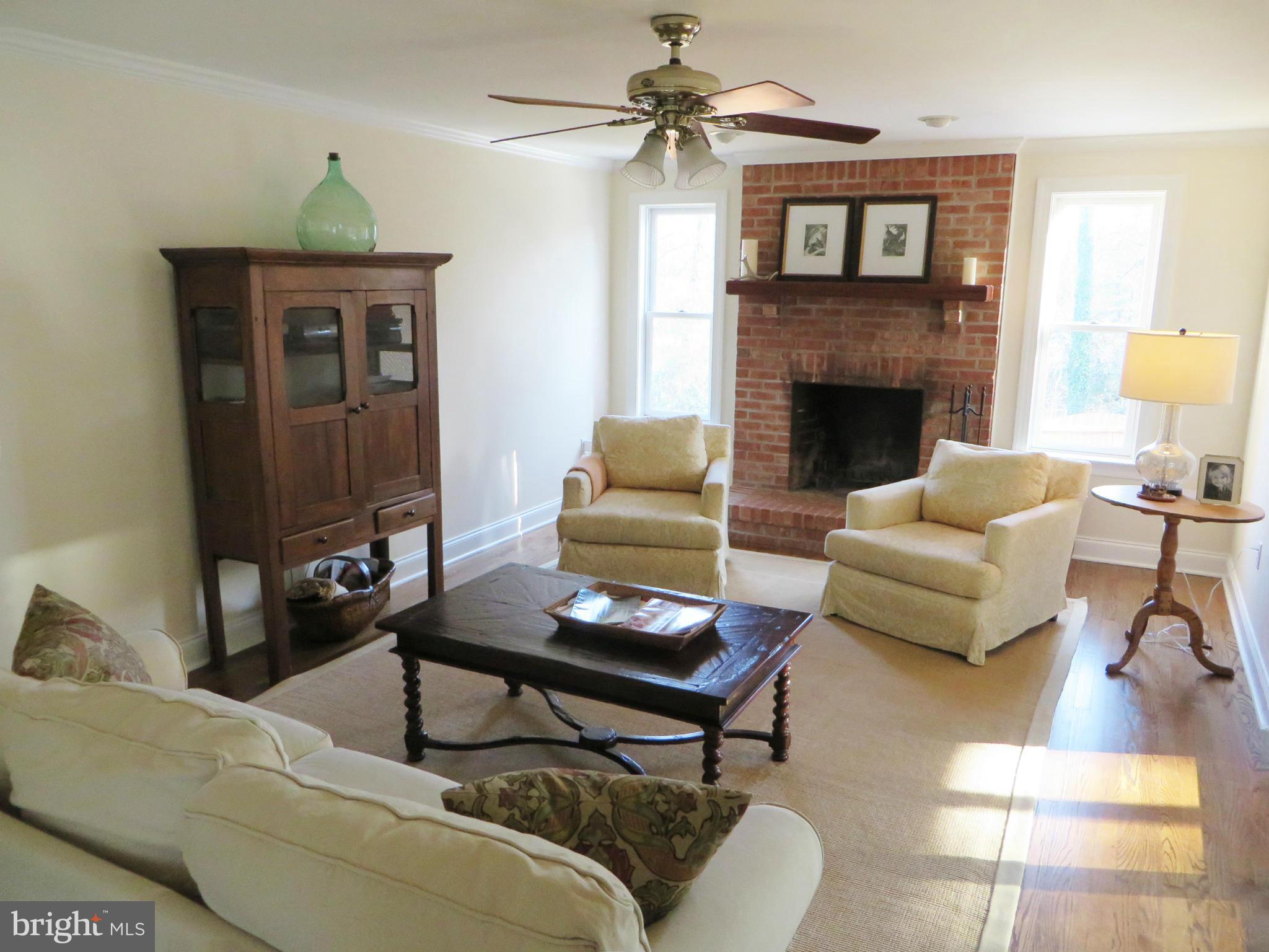 ESPERANZA FARMS - Residential