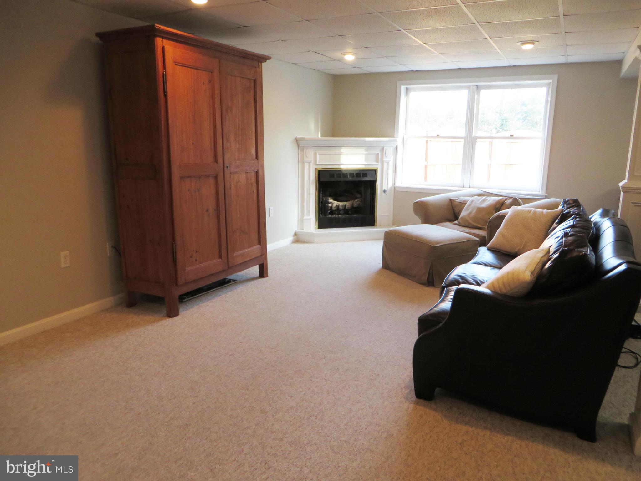 ESPERANZA FARMS - Residential