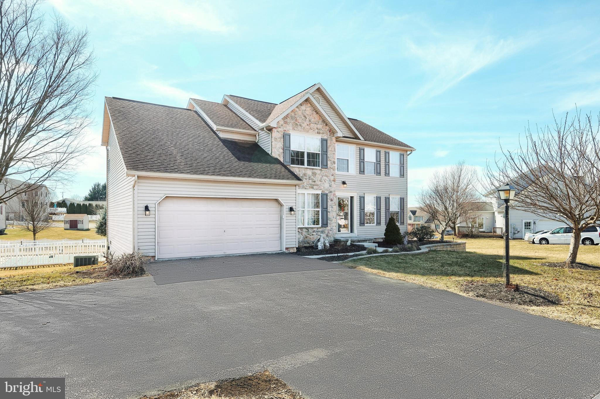 GRANDVIEW HEIGHTS - Residential