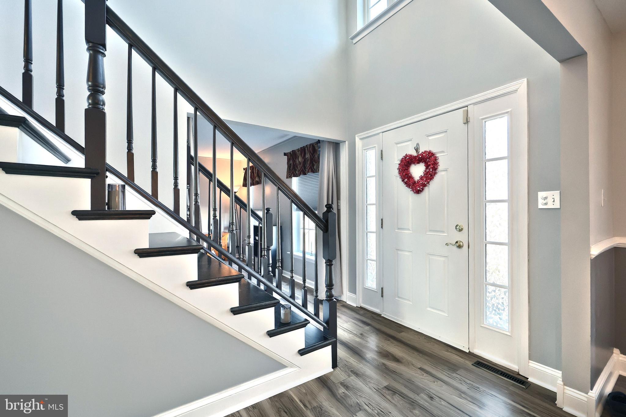 GRANDVIEW HEIGHTS - Residential