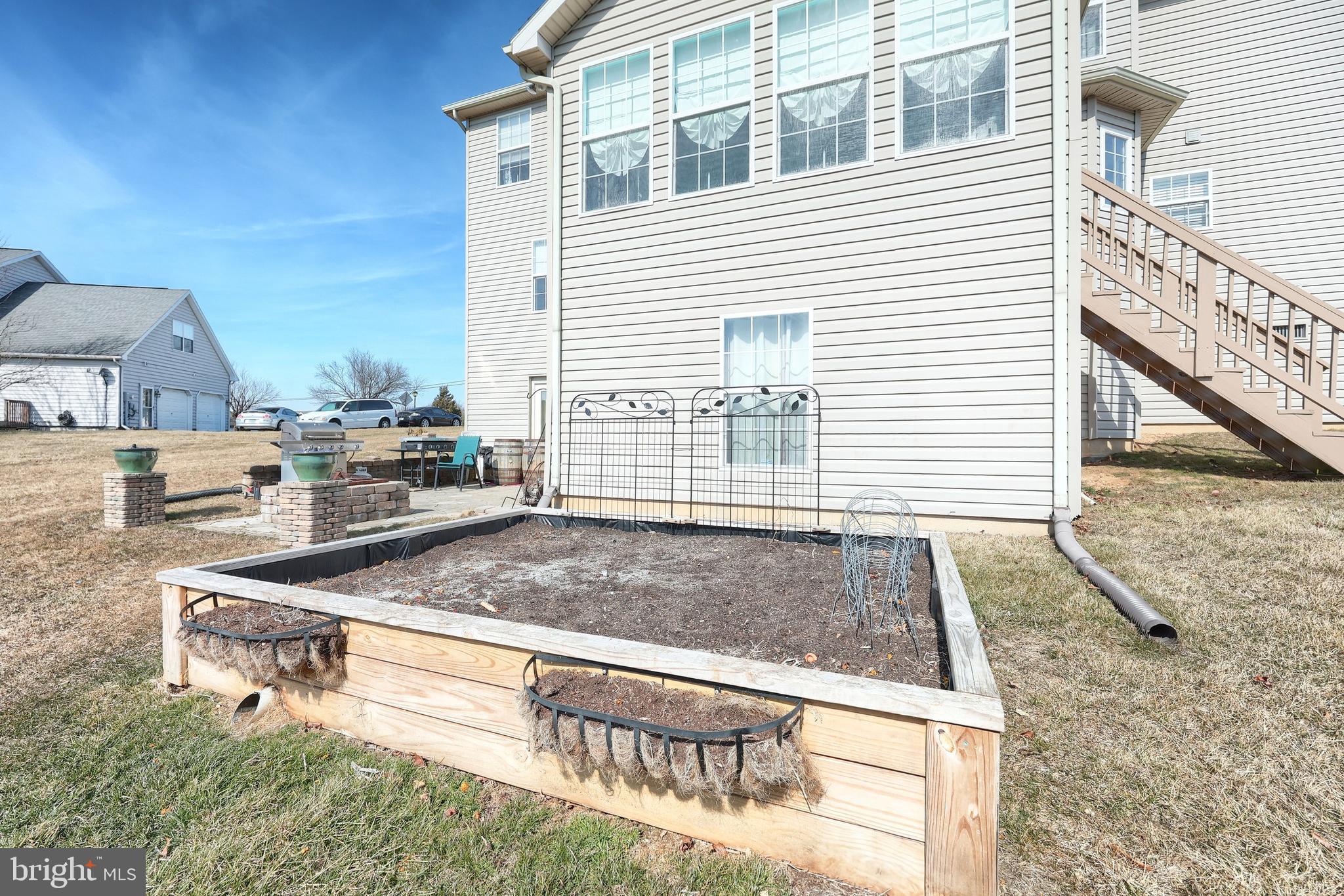 GRANDVIEW HEIGHTS - Residential