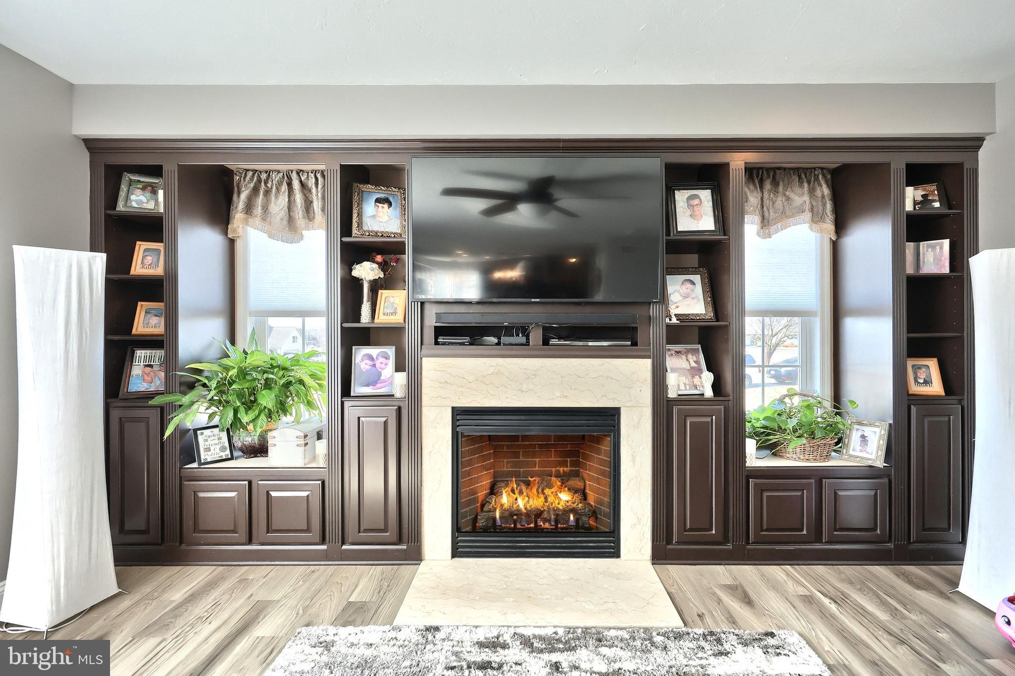 GRANDVIEW HEIGHTS - Residential