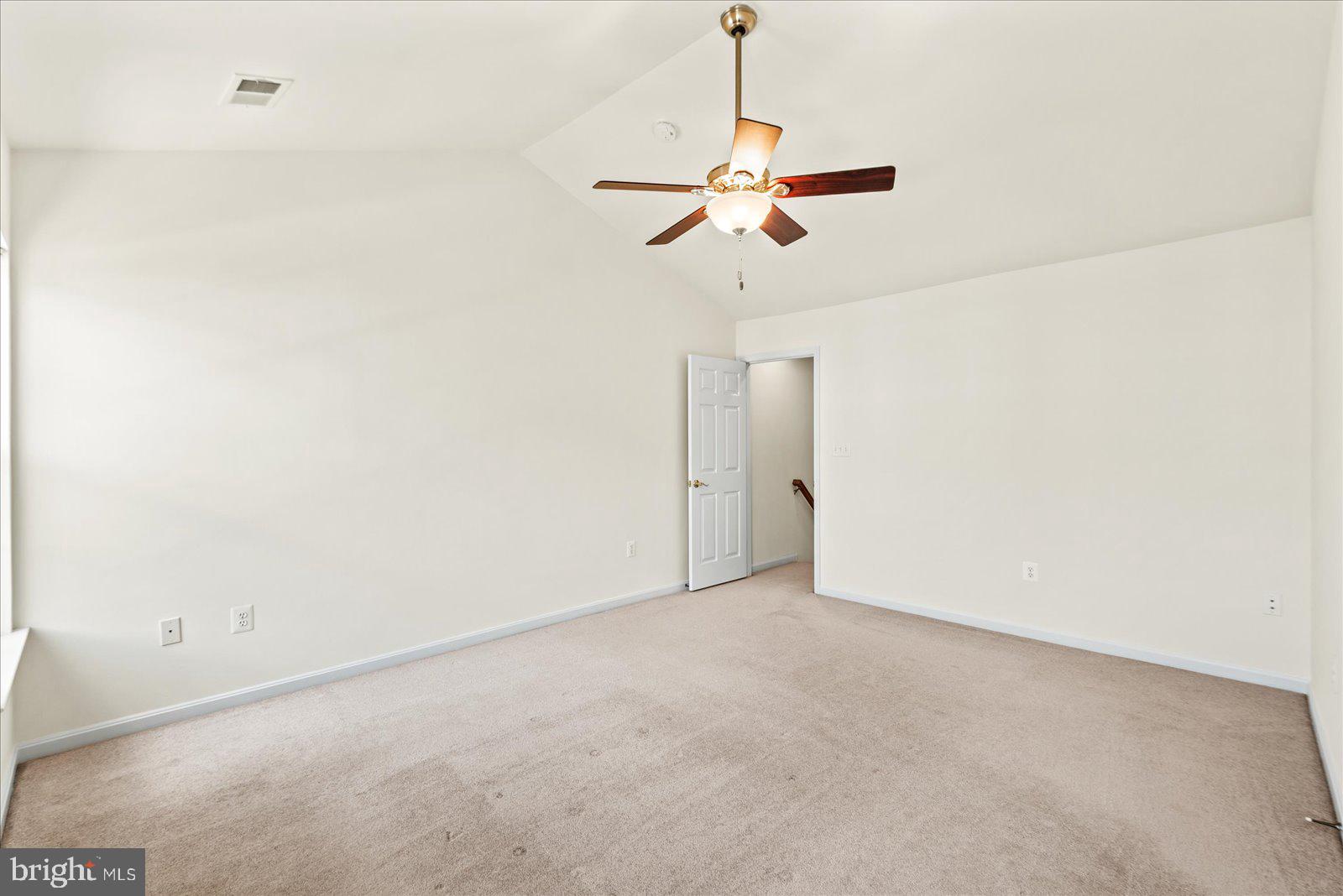 POTOMAC STATION - Residential