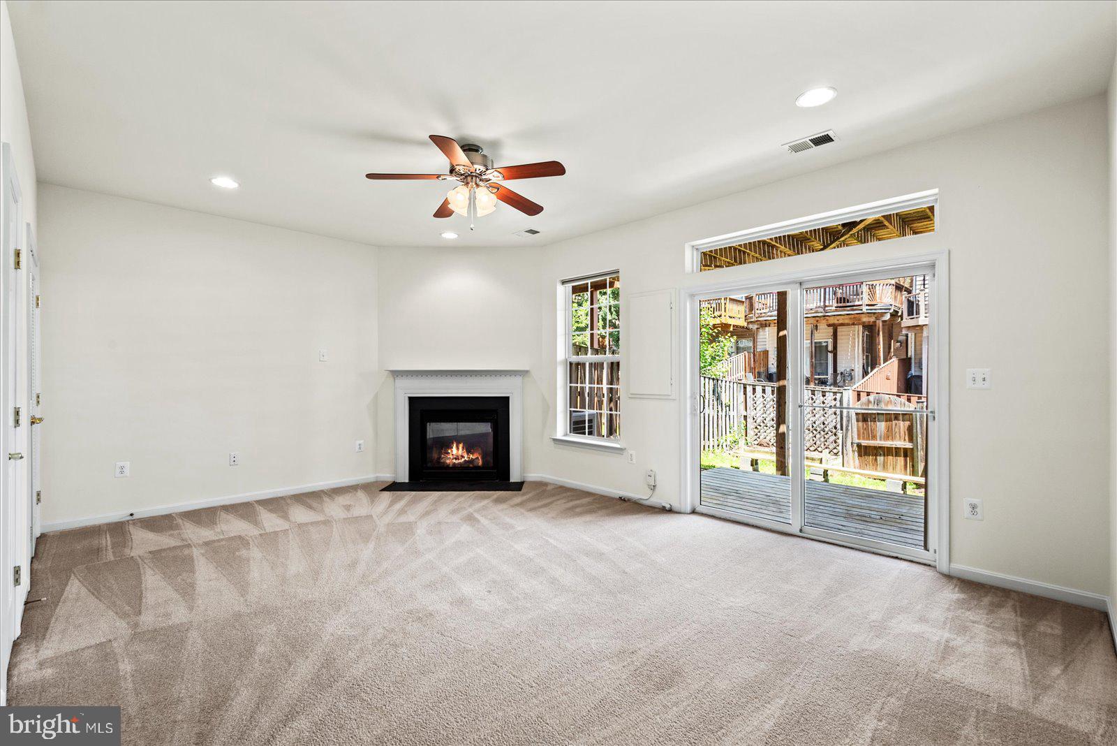 POTOMAC STATION - Residential