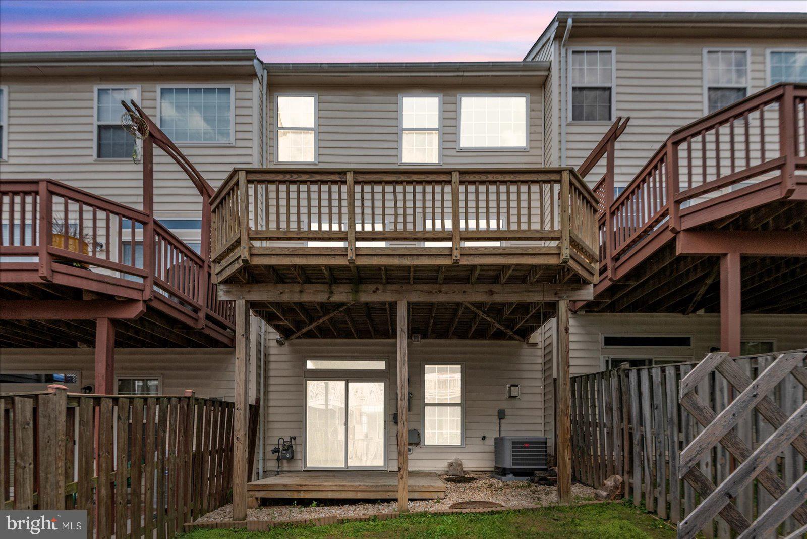 POTOMAC STATION - Residential