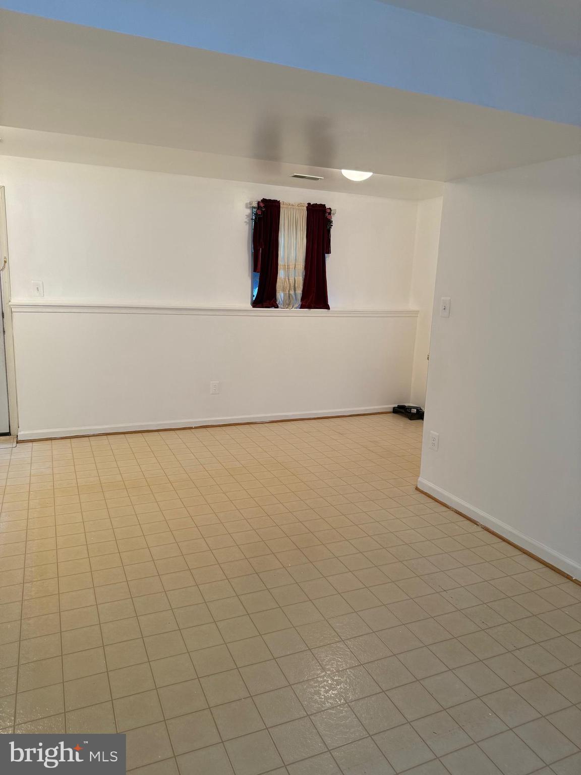 JAPONICA - Residential Lease