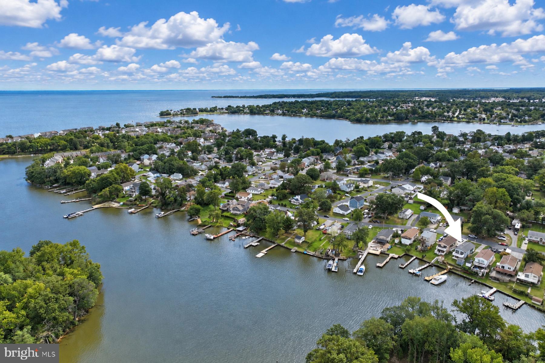 802 WATERVIEW DRIVE