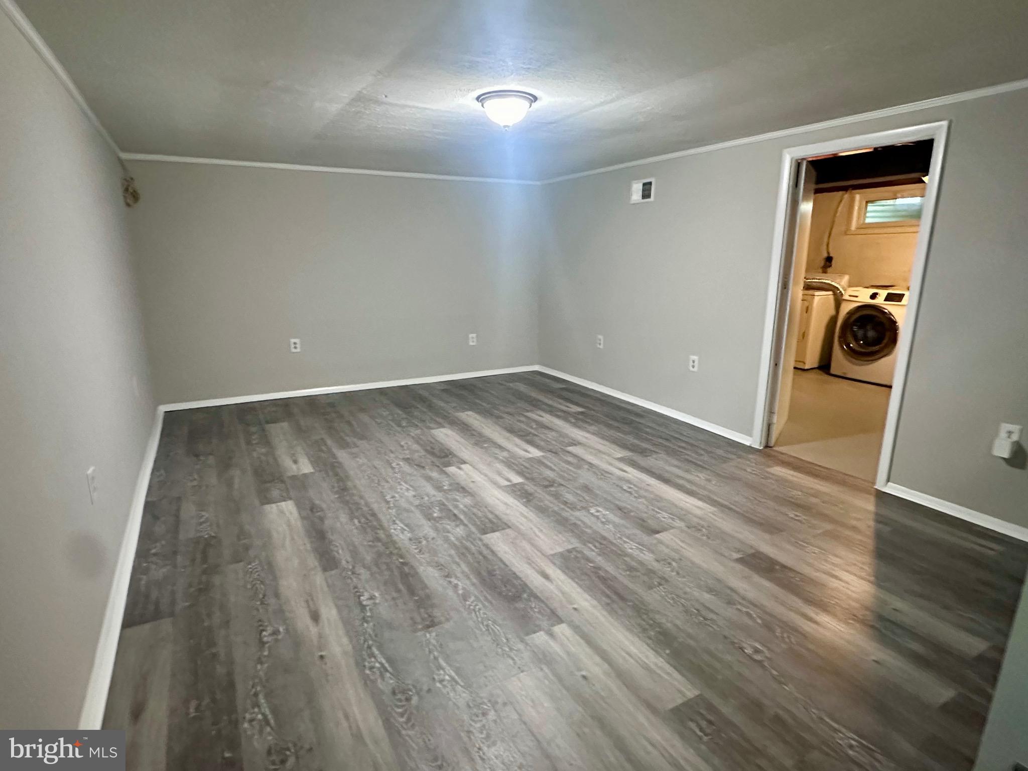 ARLINGTON FOREST - Residential