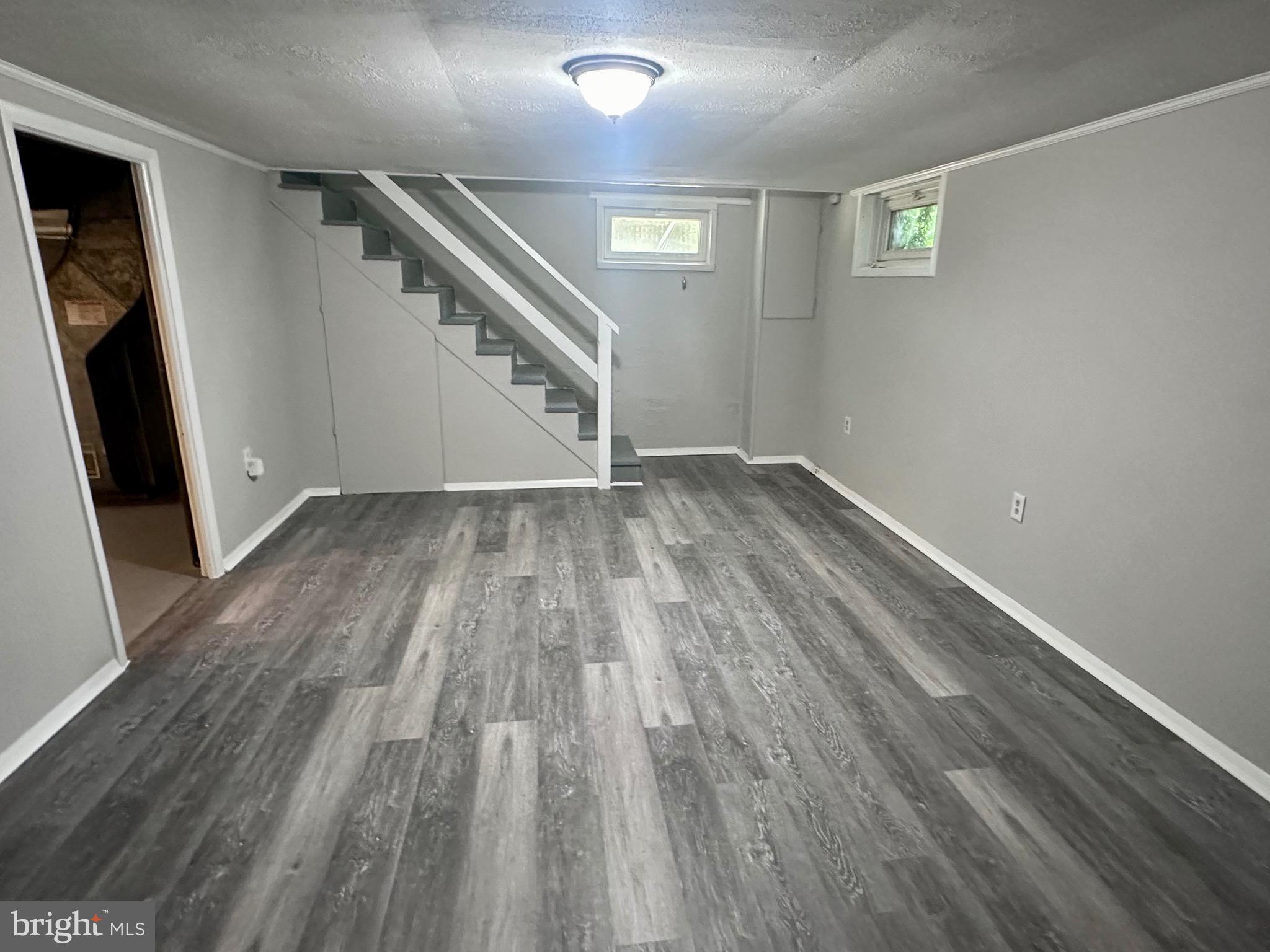 ARLINGTON FOREST - Residential