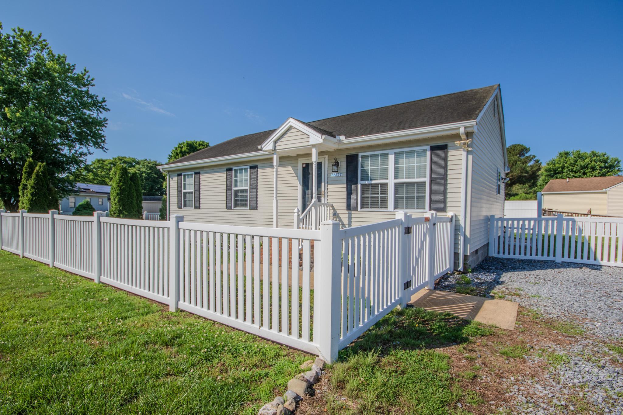 SOMERSET LANDING - Residential
