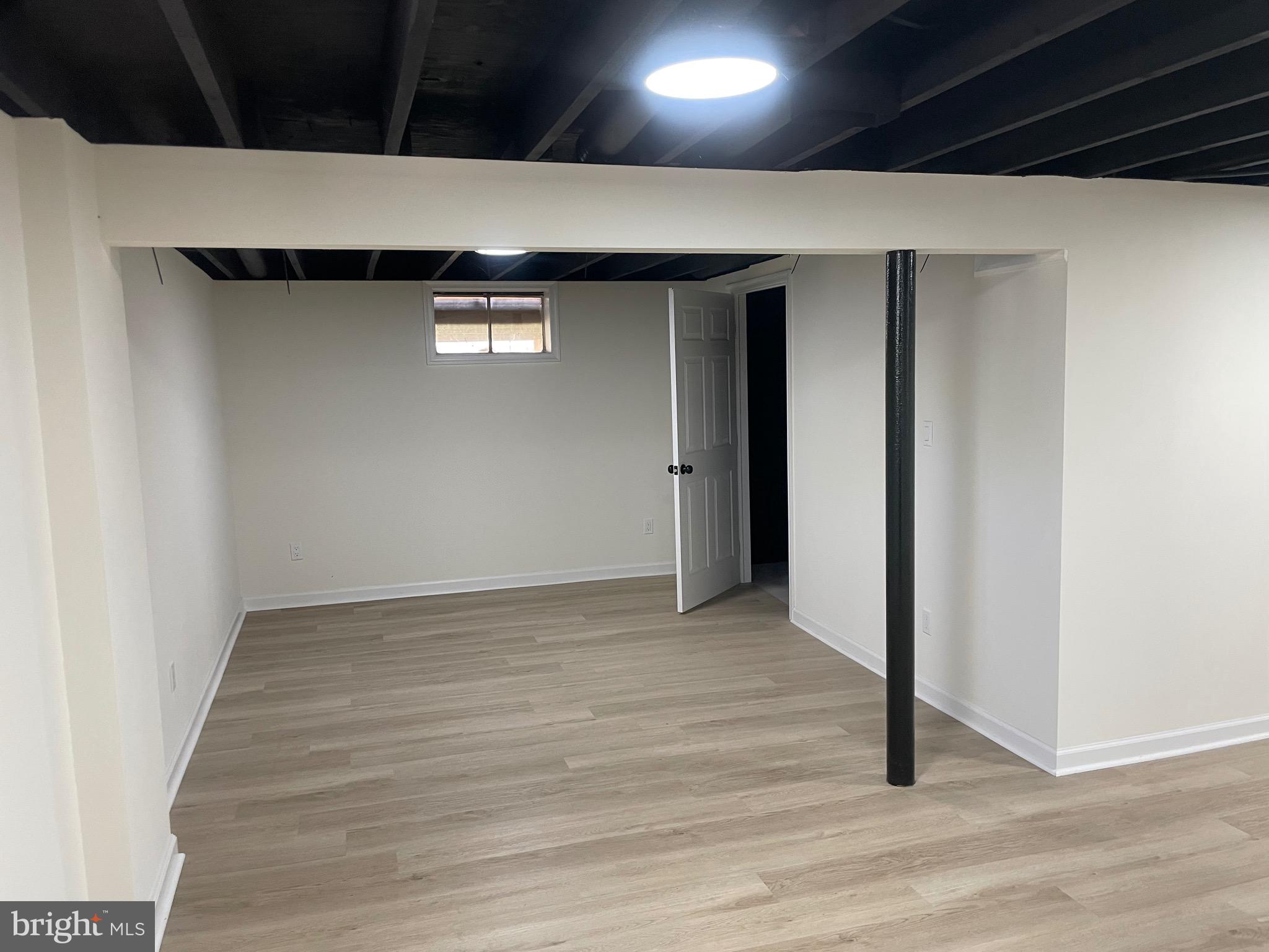 MEADOWOOD - Residential