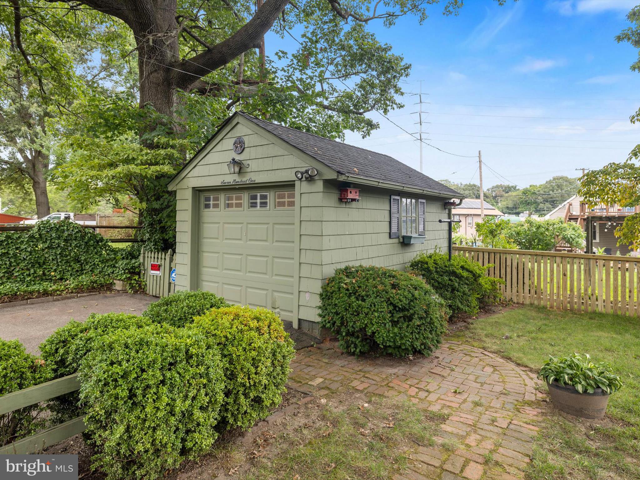 SHIPLEY - Residential