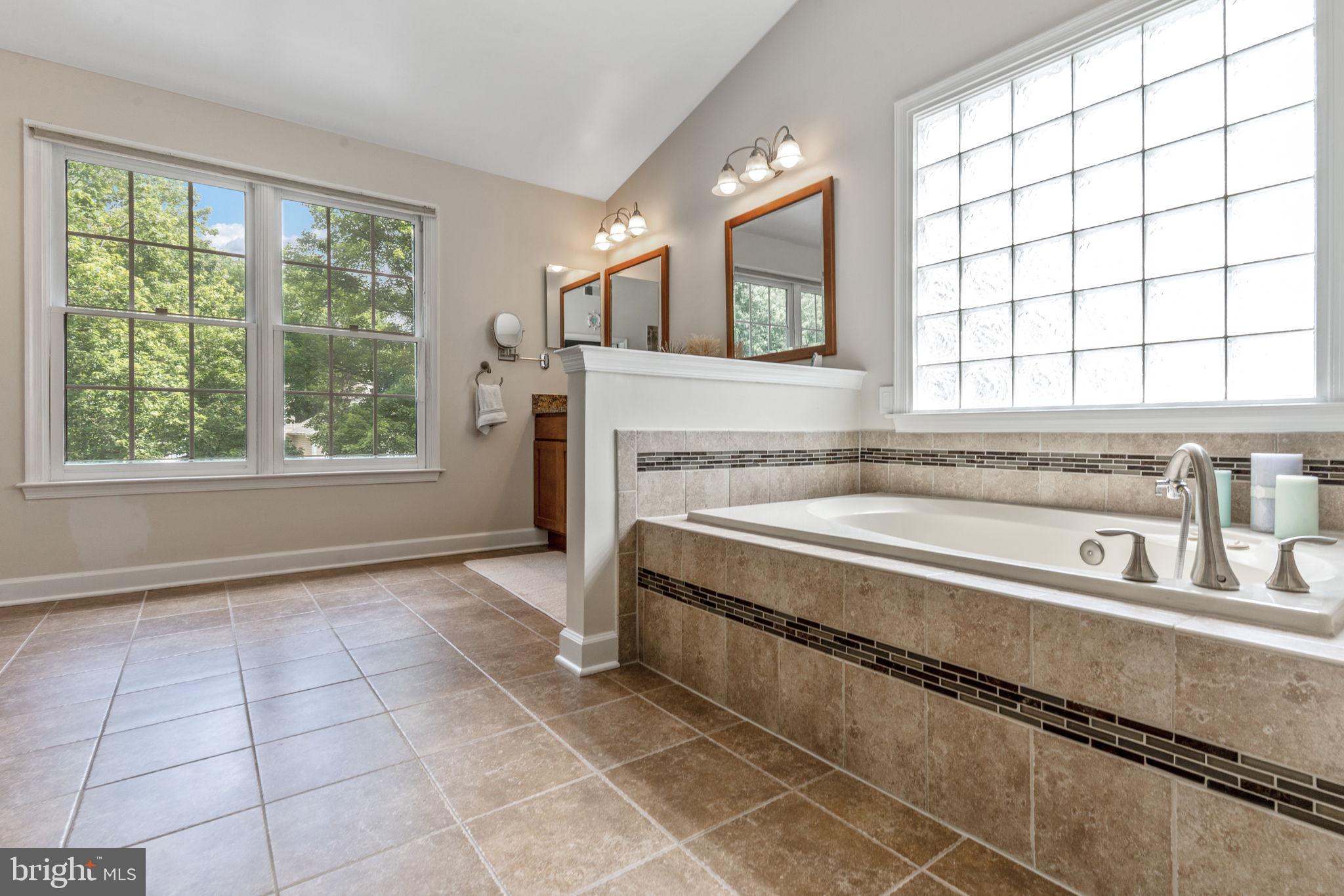 CROFTON SOUTH - Residential