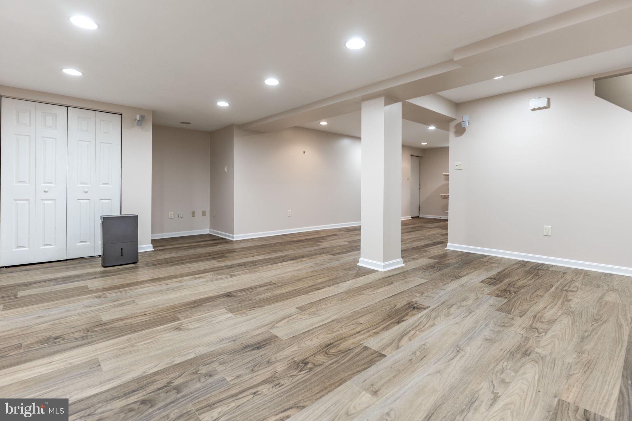 CROFTON SOUTH - Residential