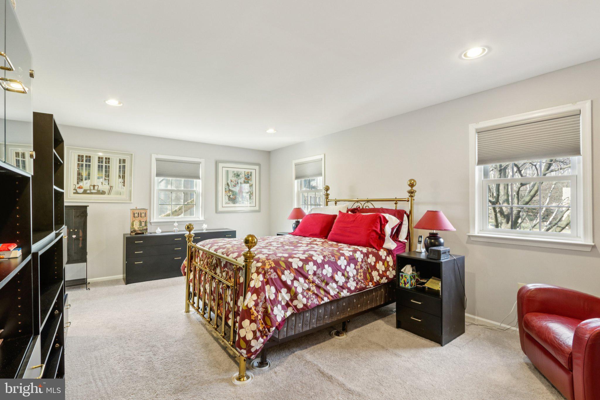 DUBLIN MDWS - Residential