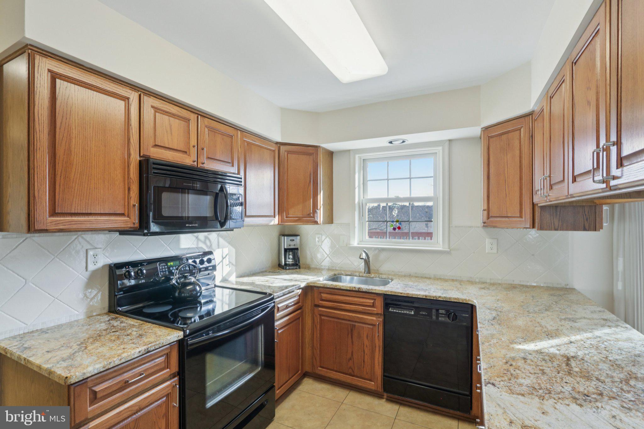 DUBLIN MDWS - Residential