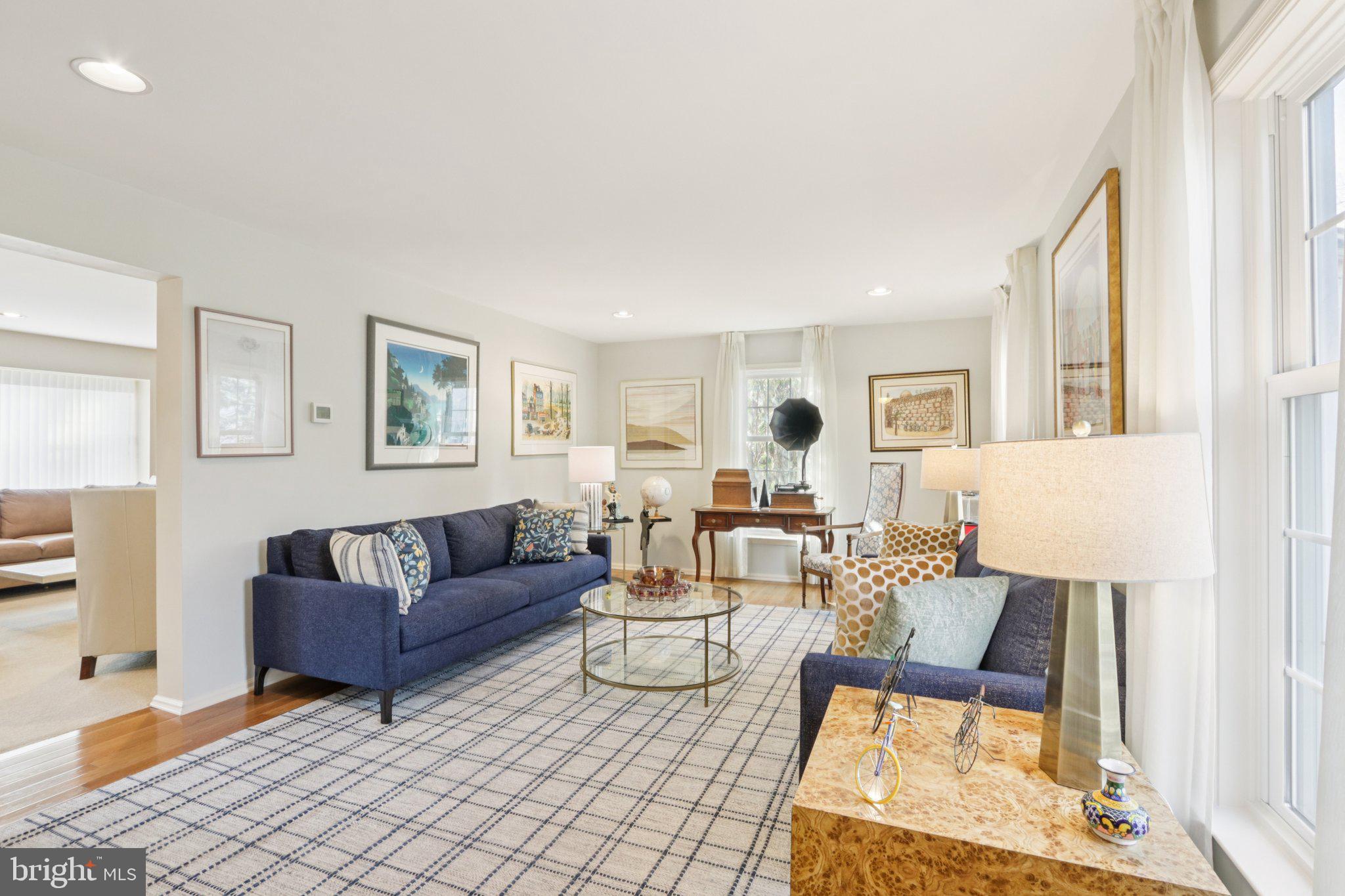 DUBLIN MDWS - Residential