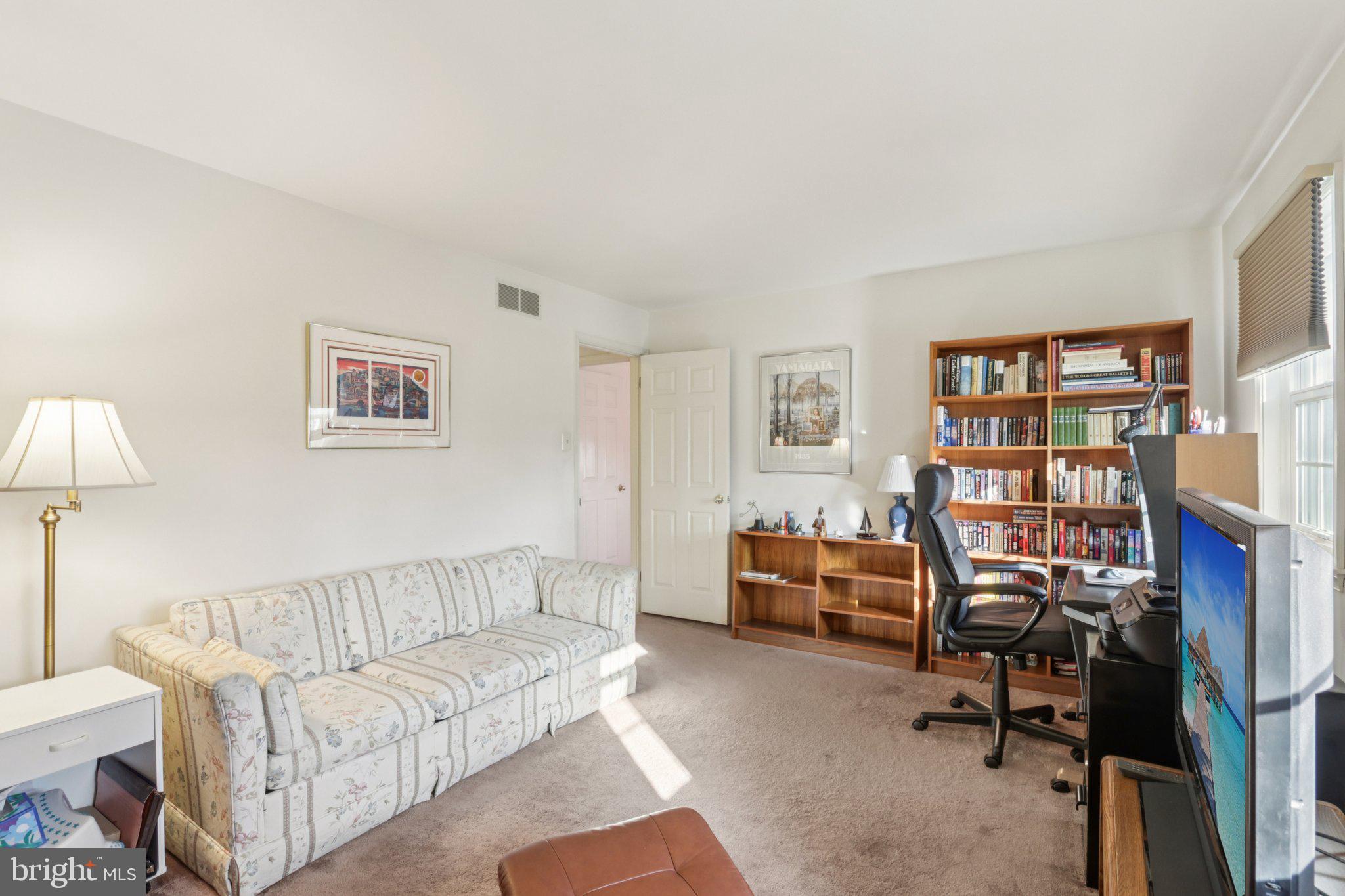 DUBLIN MDWS - Residential