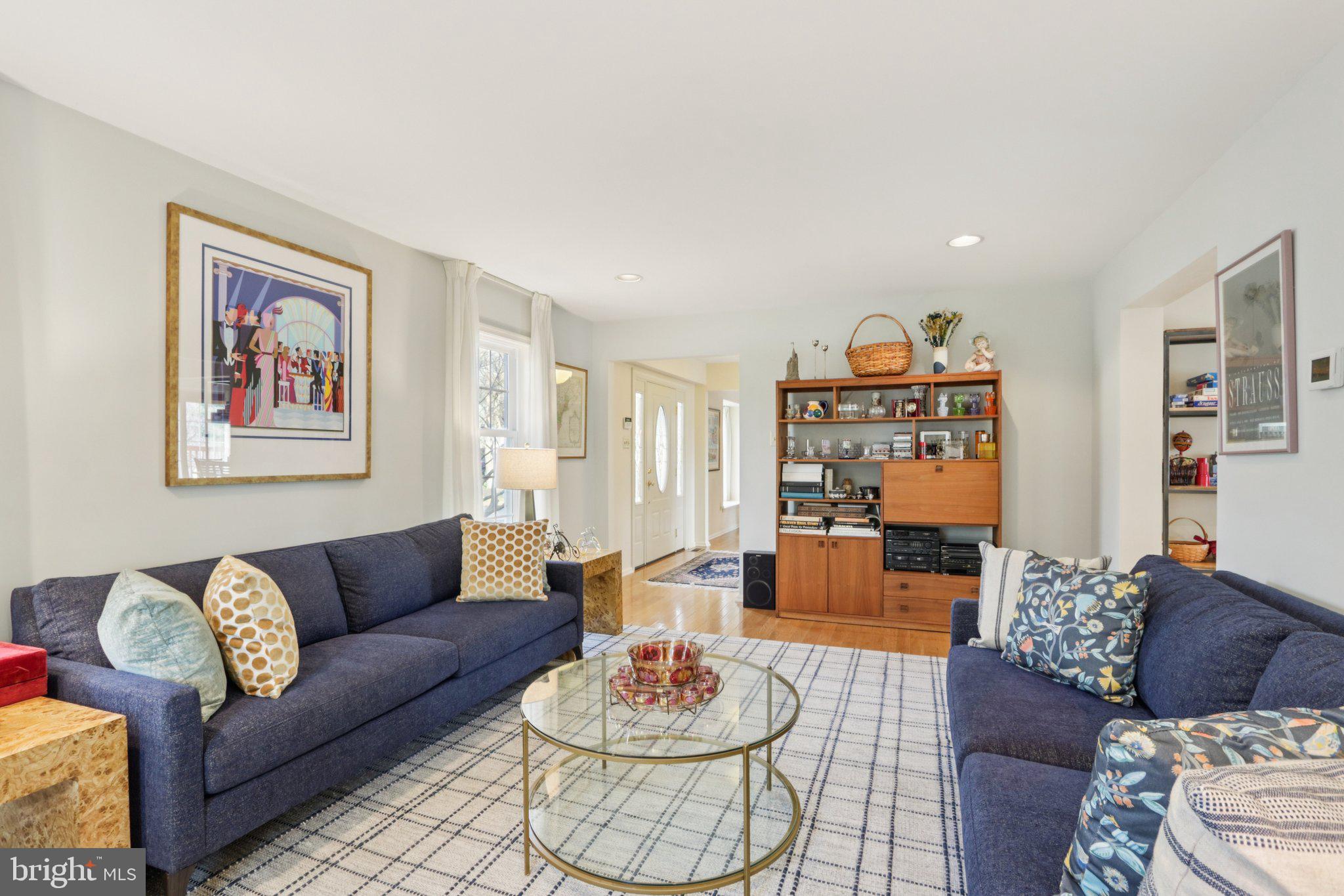 DUBLIN MDWS - Residential