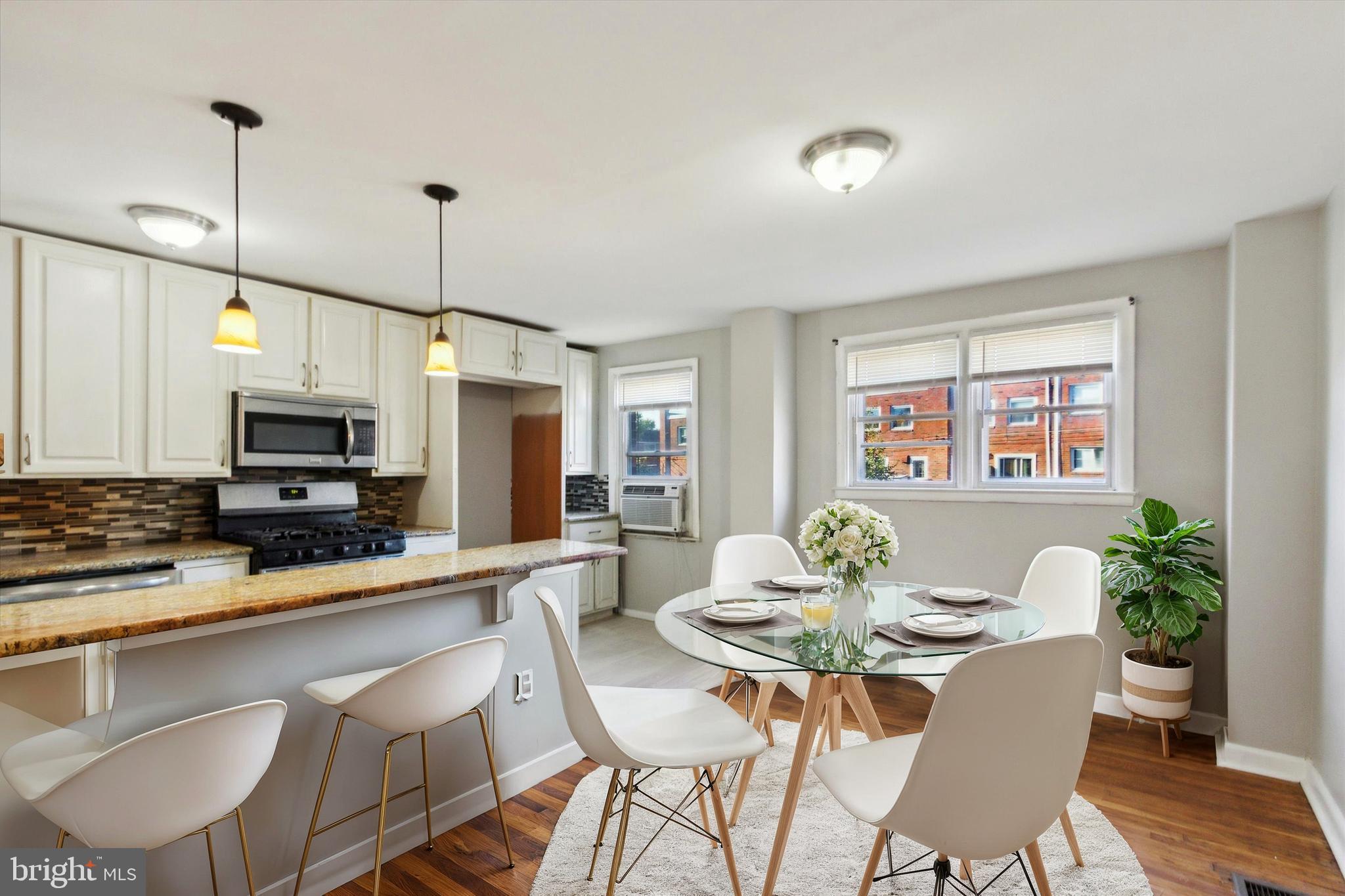 DELMAR VILLAGE - Residential