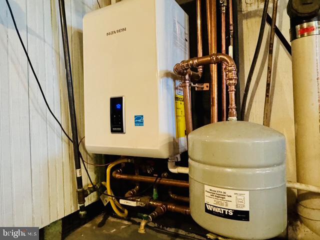 PORT RICHMOND - Residential