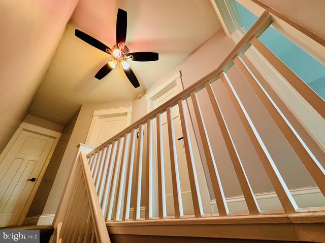 PORT RICHMOND - Residential