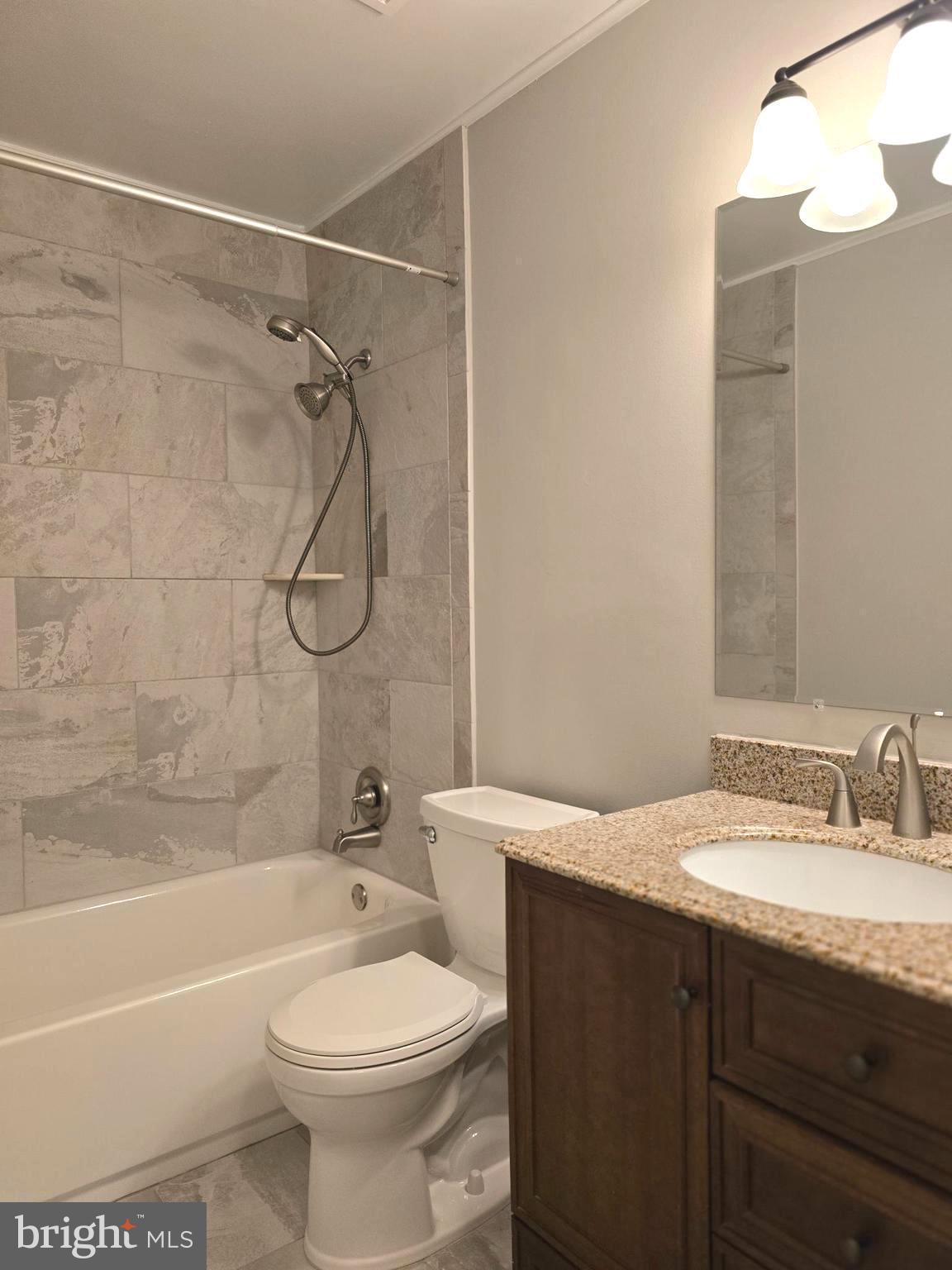 DALE CITY - Residential