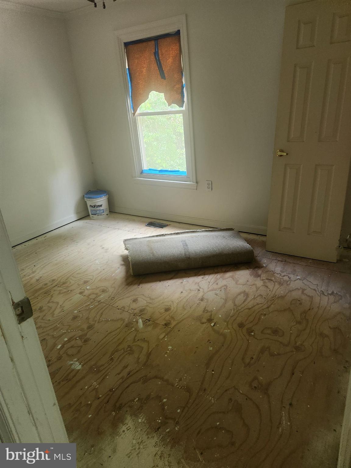 8108 SQUIRREL RUN ROAD