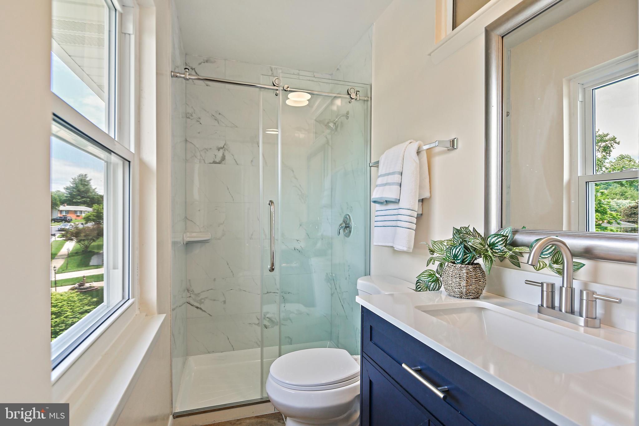 MONTROSE - Residential