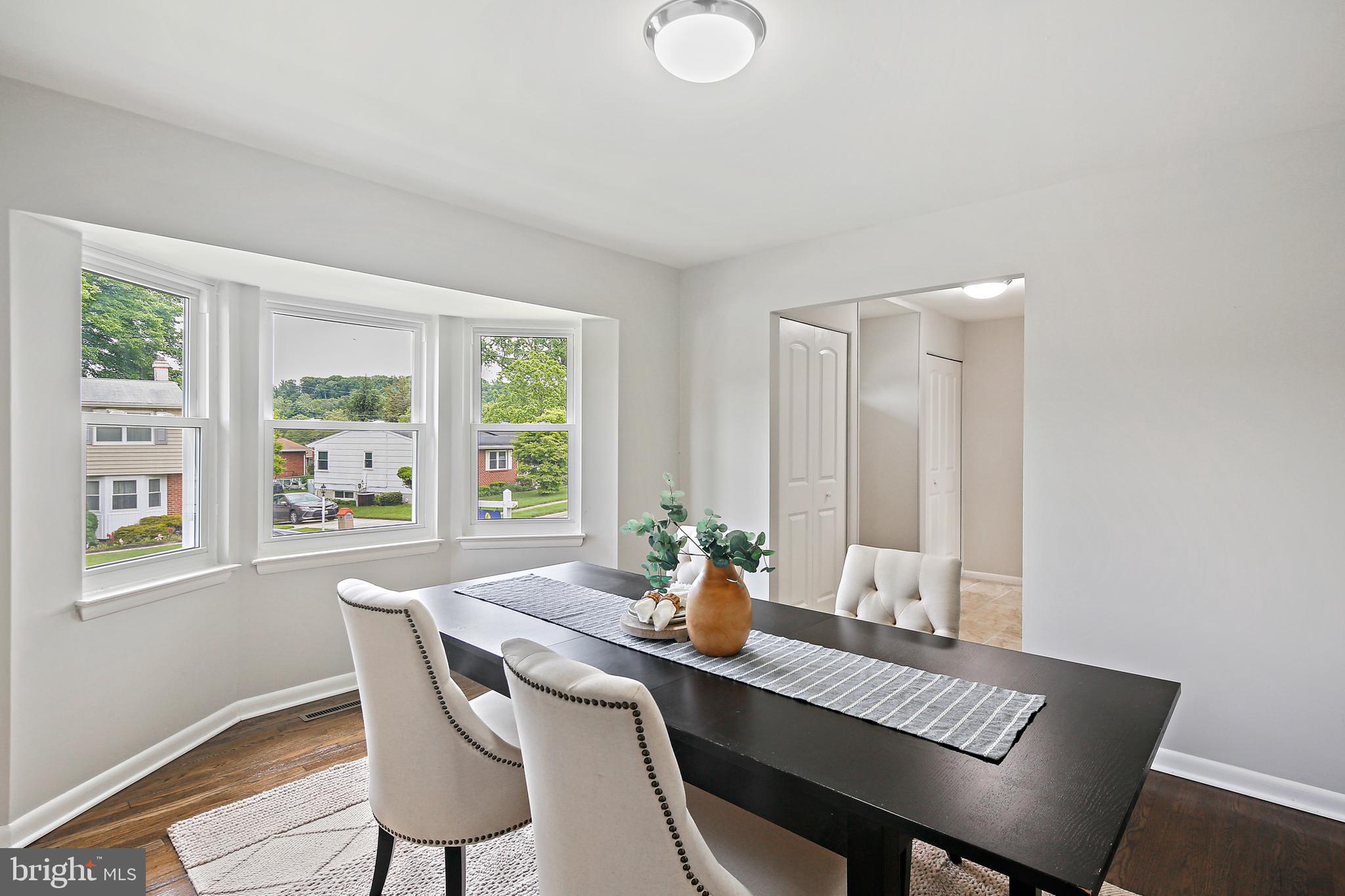 MONTROSE - Residential