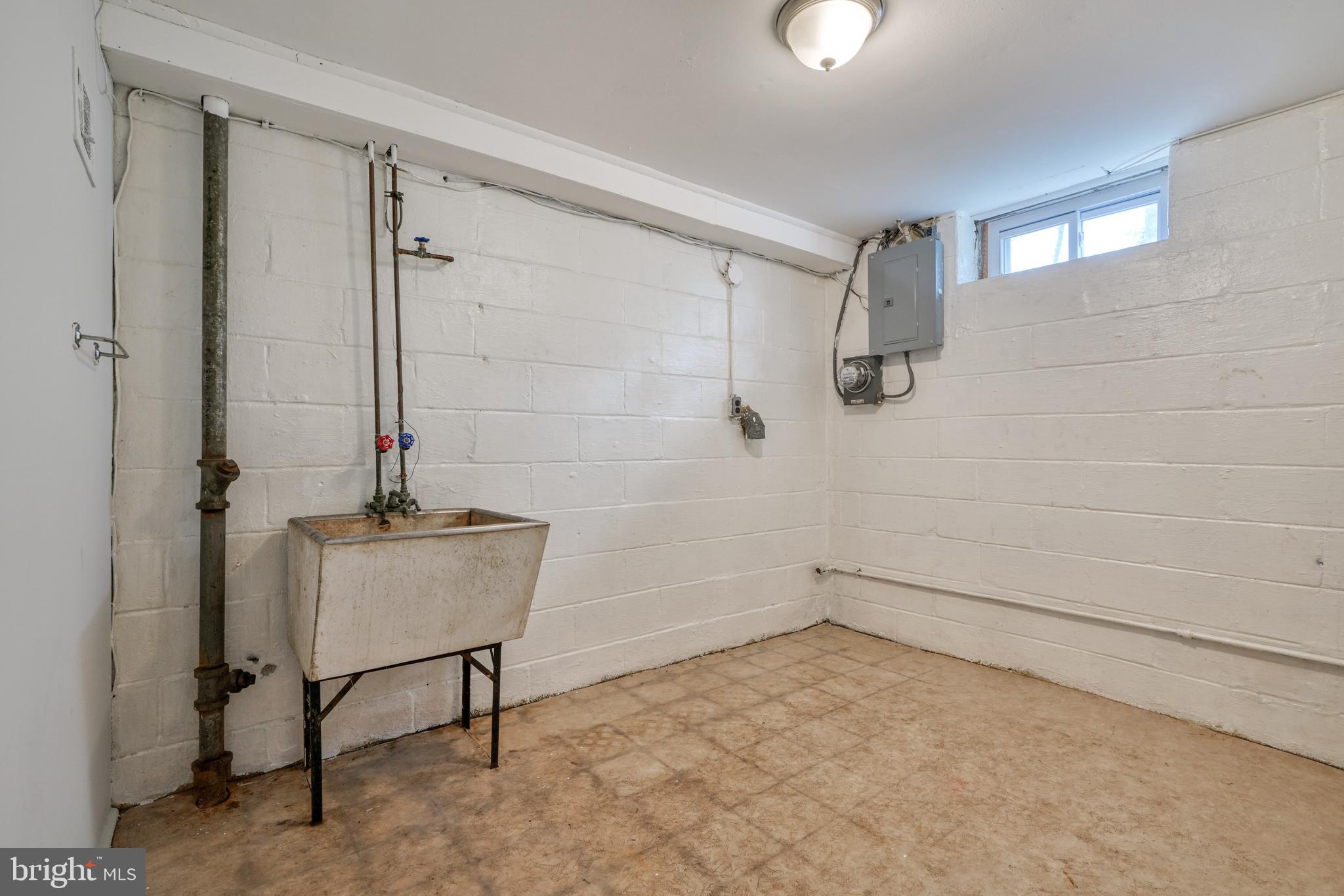 HAMILTOWNE - Residential