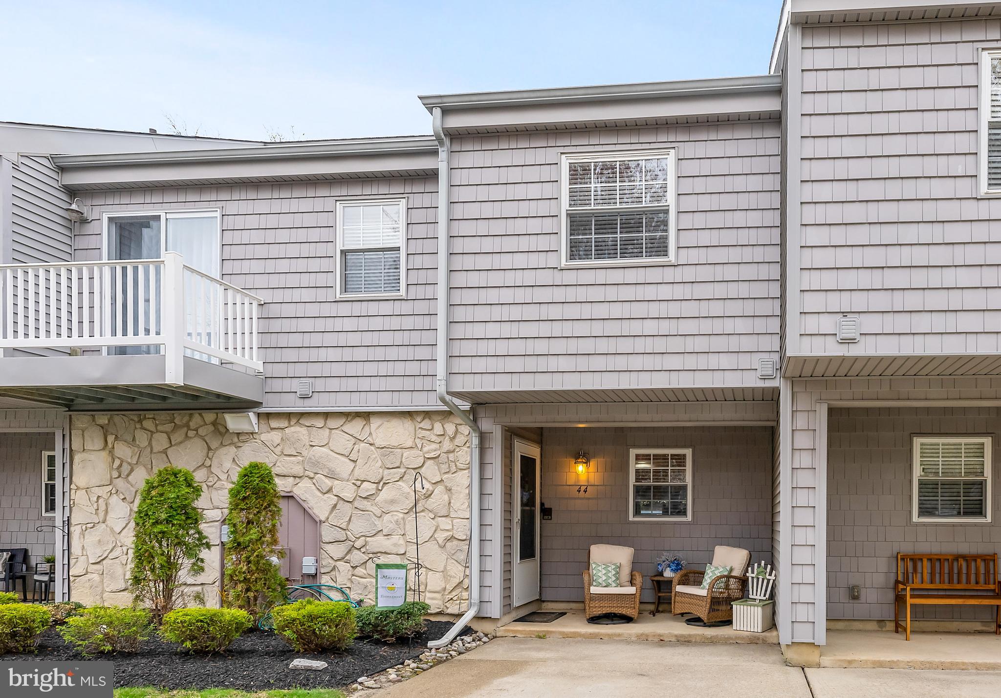 44 HARBORWOOD DRIVE