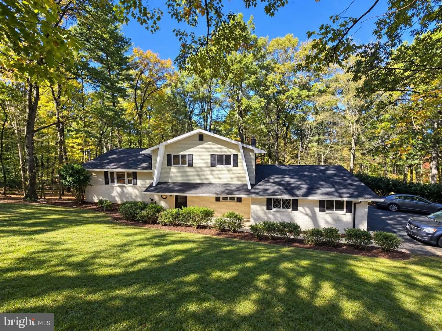 2524 PAPOOSE DRIVE
