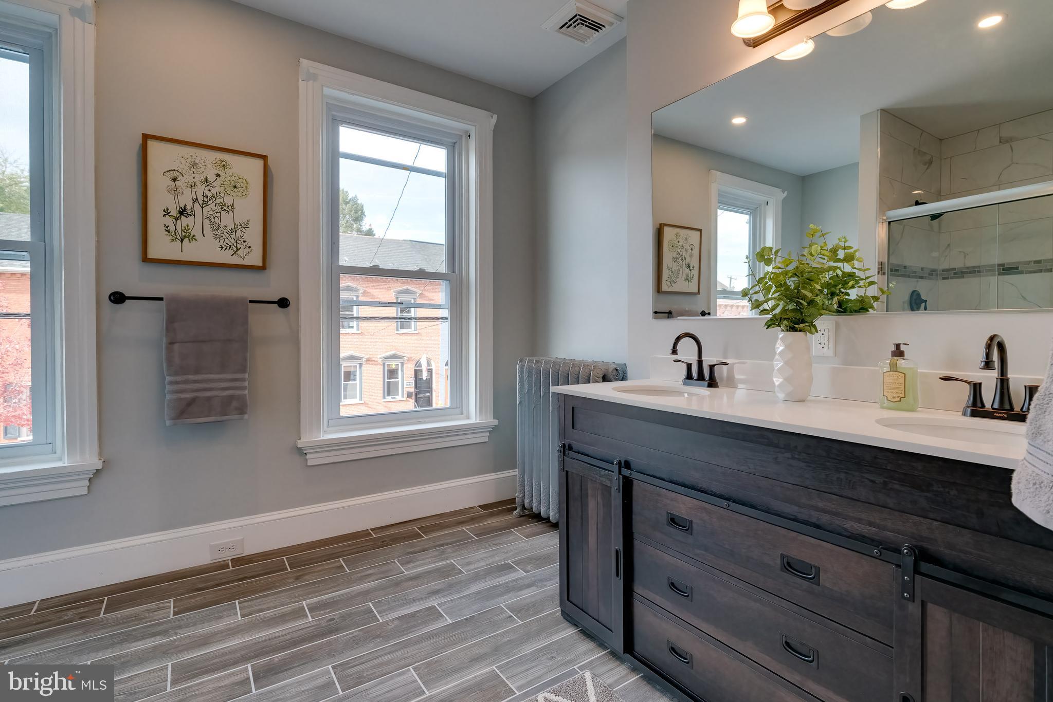 COLUMBIA BOROUGH - Residential