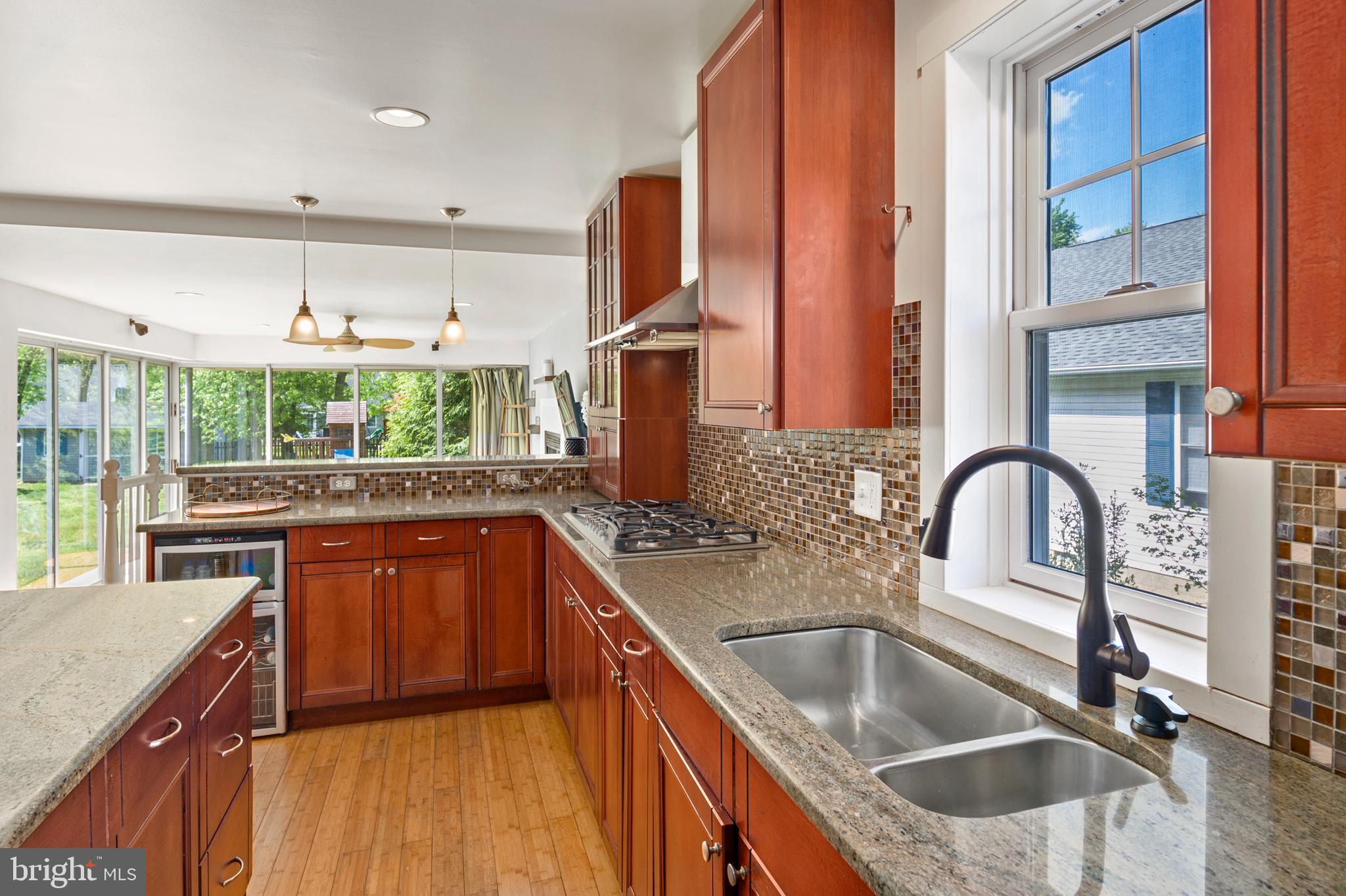 BAY CITY - Residential