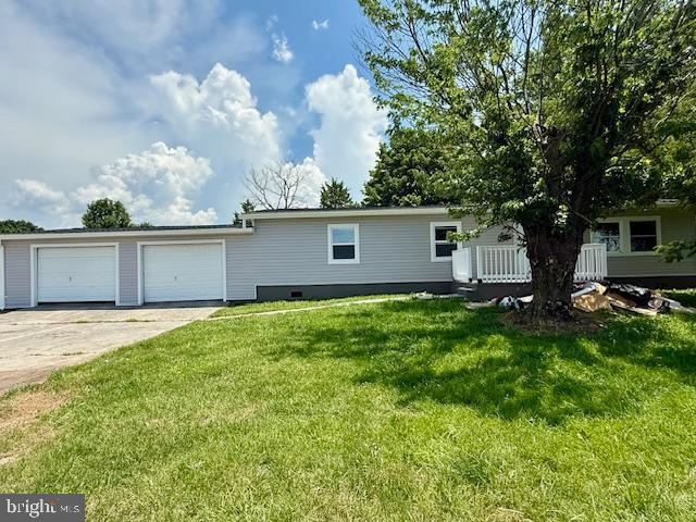This beautifully remodeled 3-bedroom, 1.5-bath rancher with an attached two-car garage is set on a scenic half-acre, offering the perfect blend of comfort, style, and convenience. Inside, you’ll love the brand-new vinyl plank flooring that flows seamlessly throughout the home. The fully updated kitchen features stunning quartz countertops, new cabinets, and new stainless steel appliances, creating a space that’s as functional as it is beautiful. Bathrooms have been refreshed with new vanities, and new lighting fixtures brighten every room. Fresh, professional painting throughout gives the home a crisp, move-in-ready feel. There is a handicap-accessible ramp leading to the covered rear porch—perfect for enjoying the peaceful setting. The all-electric heat pump provides efficient heating and cooling year-round. A storage shed in the backyard adds extra convenience. This rental is pet friendly with a pet deposit and $50 monthly pet rent. Minimum of 640 credit score for all applicants.
Don’t miss your chance to own this thoughtfully updated home in a charming, tranquil location!