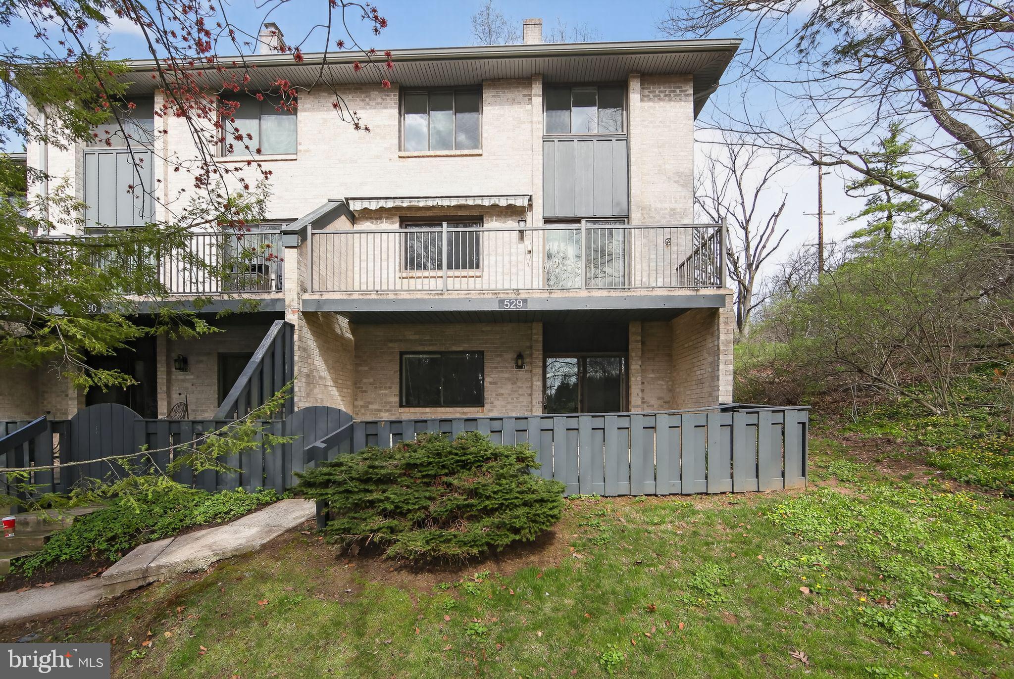 FOXWOOD - Residential