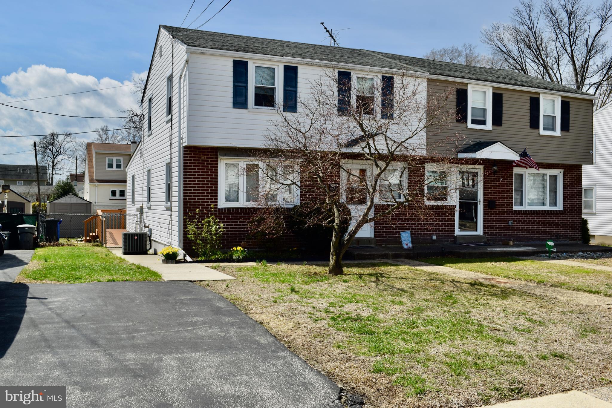 RIDLEY FARMS - Residential