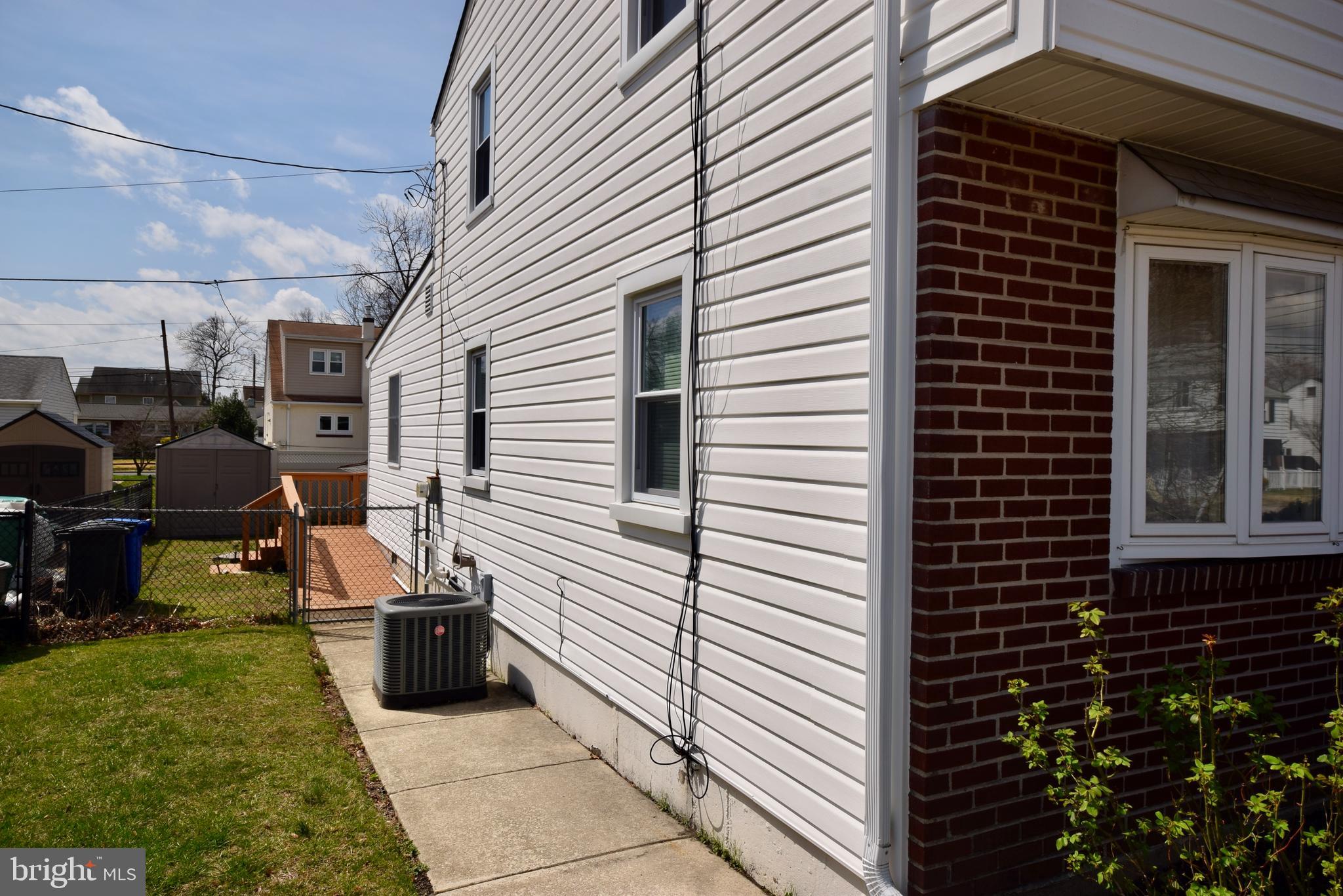 RIDLEY FARMS - Residential