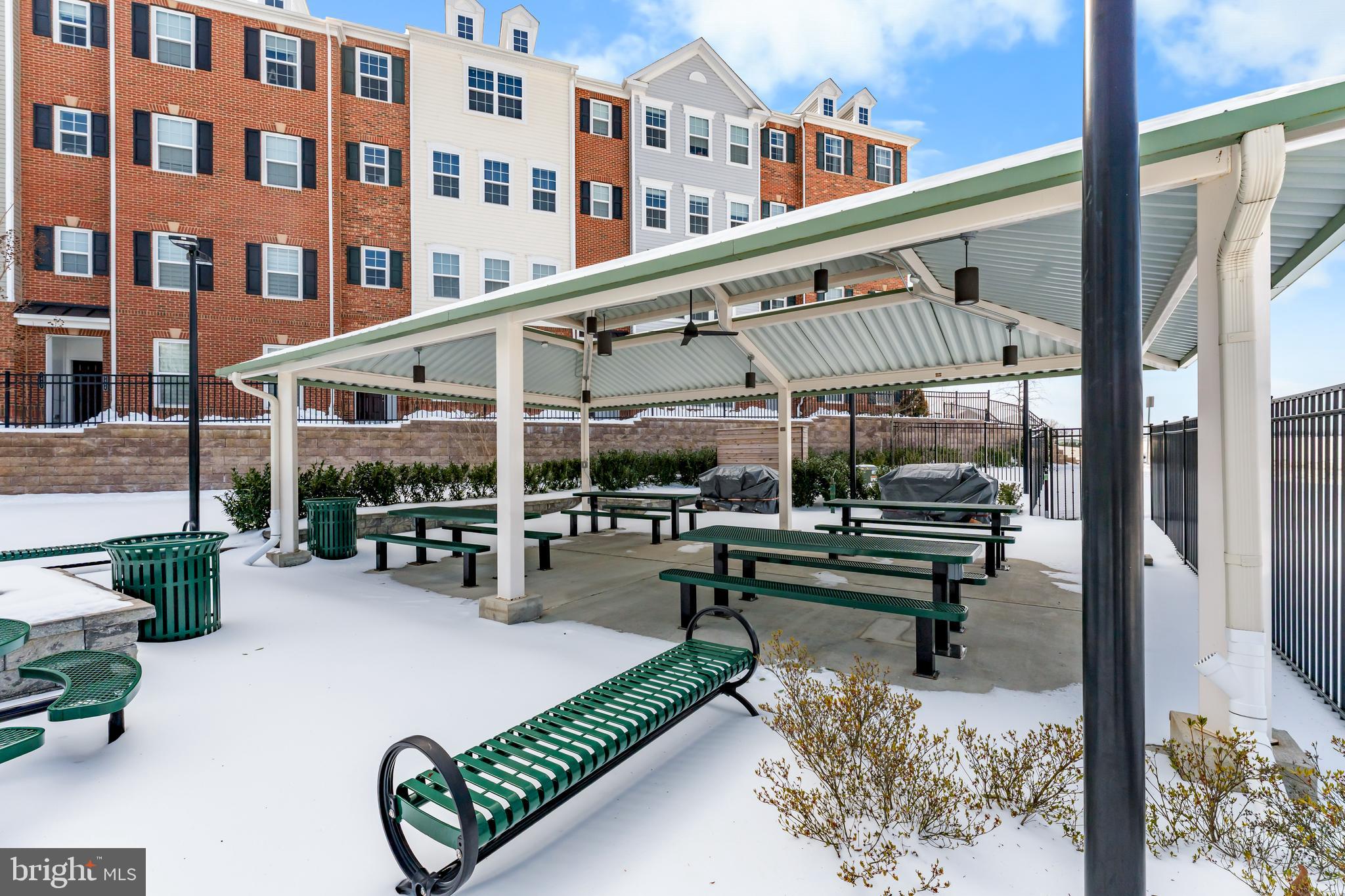 BALLARD GREEN - Residential