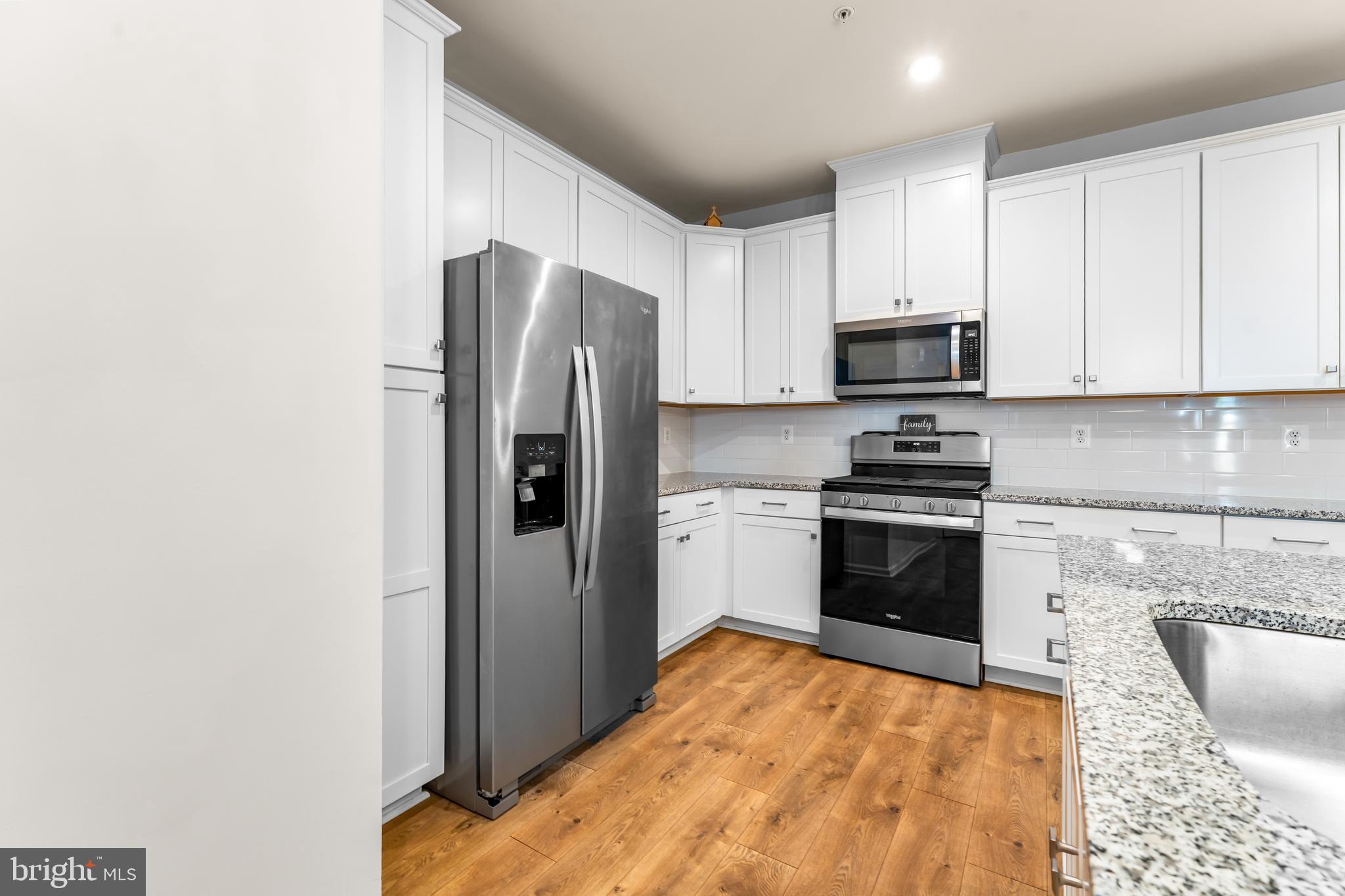 BALLARD GREEN - Residential