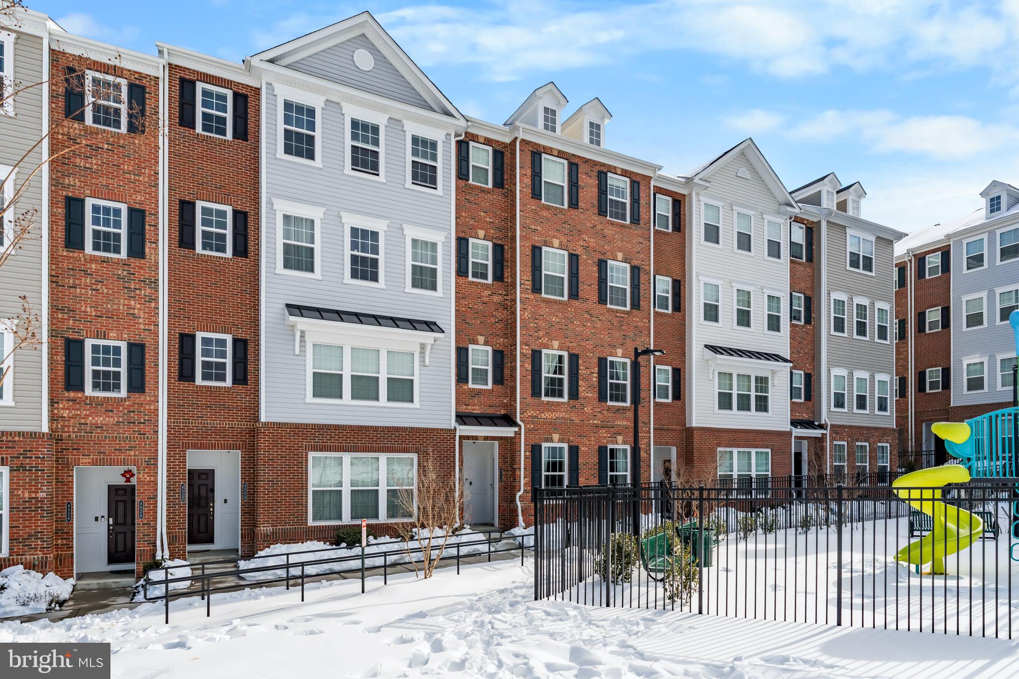 BALLARD GREEN - Residential