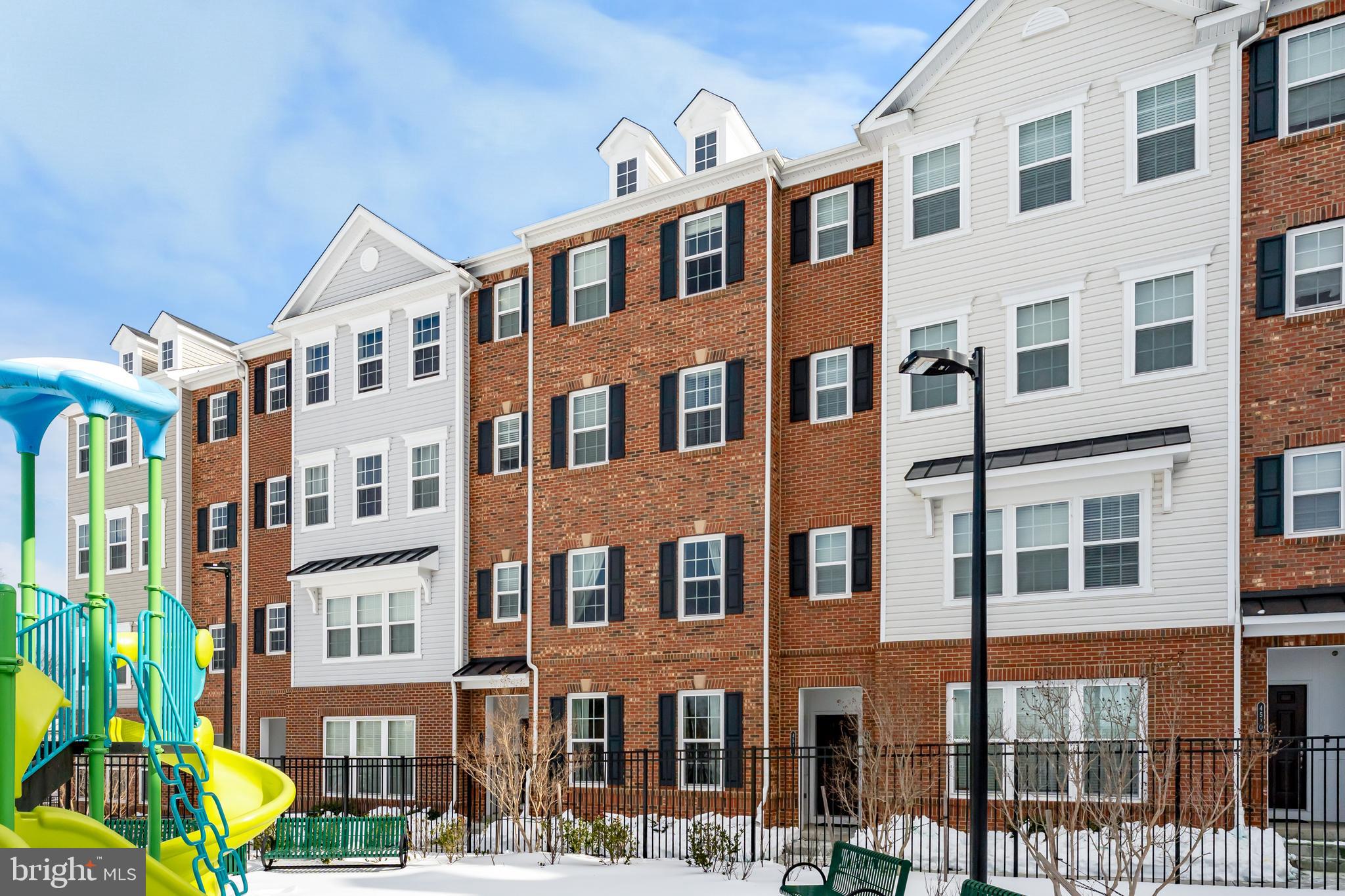 BALLARD GREEN - Residential