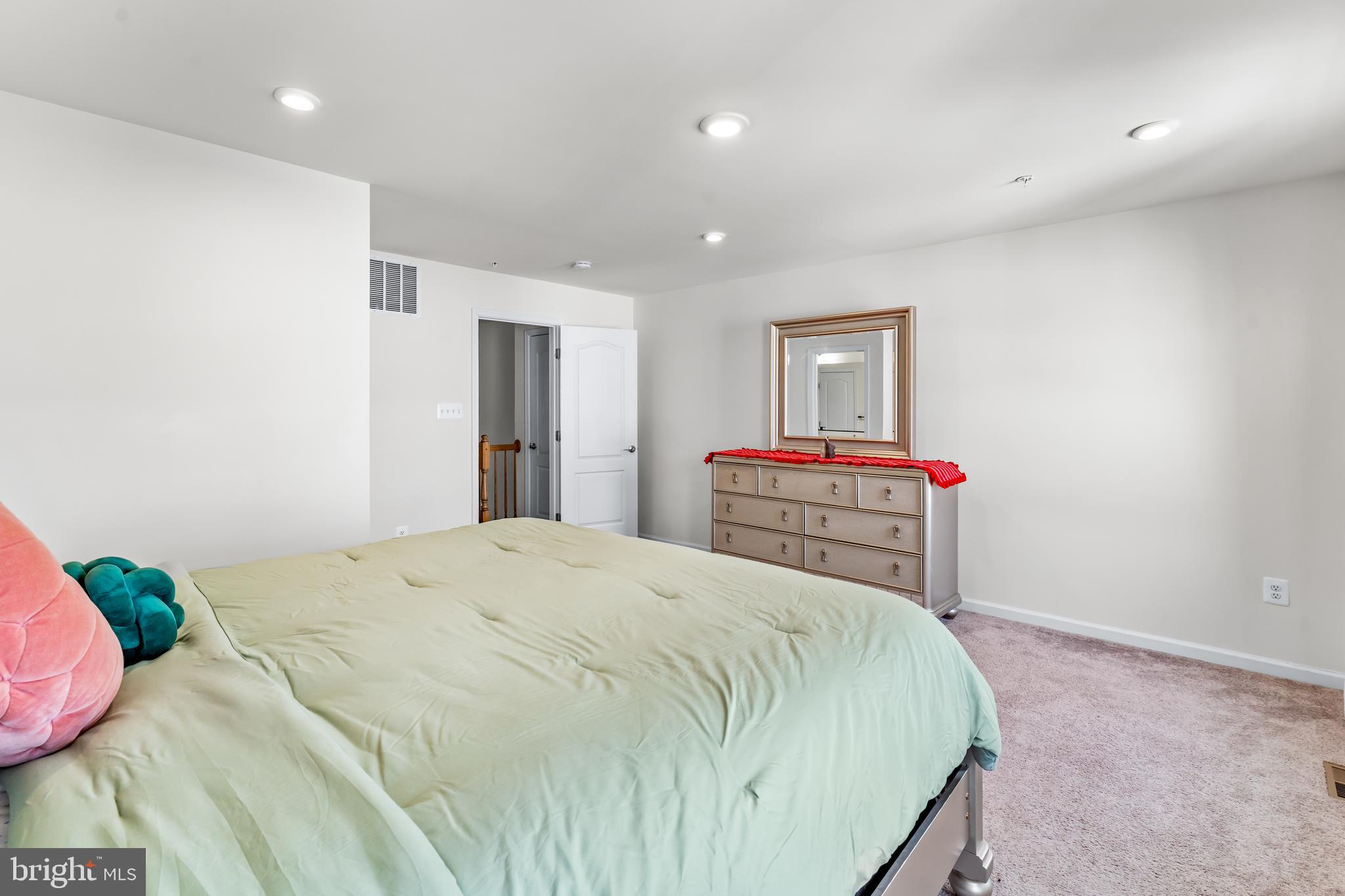 BALLARD GREEN - Residential