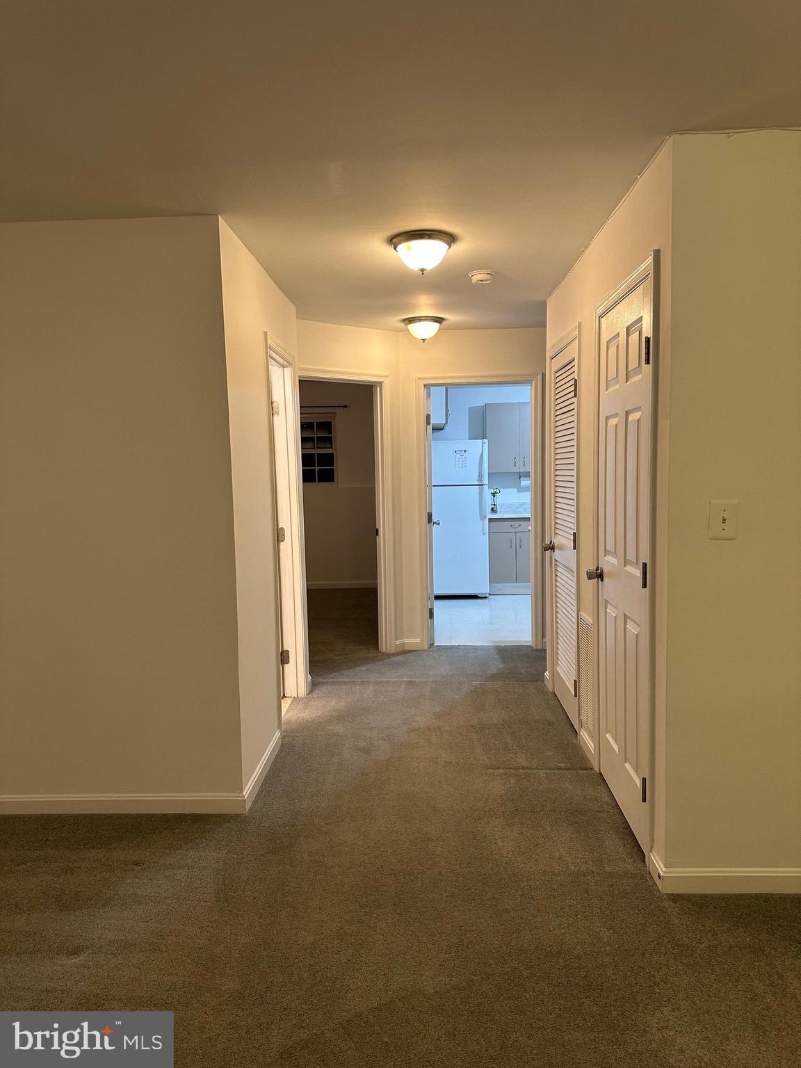 WAYSIDE VILLAGE - Residential Lease