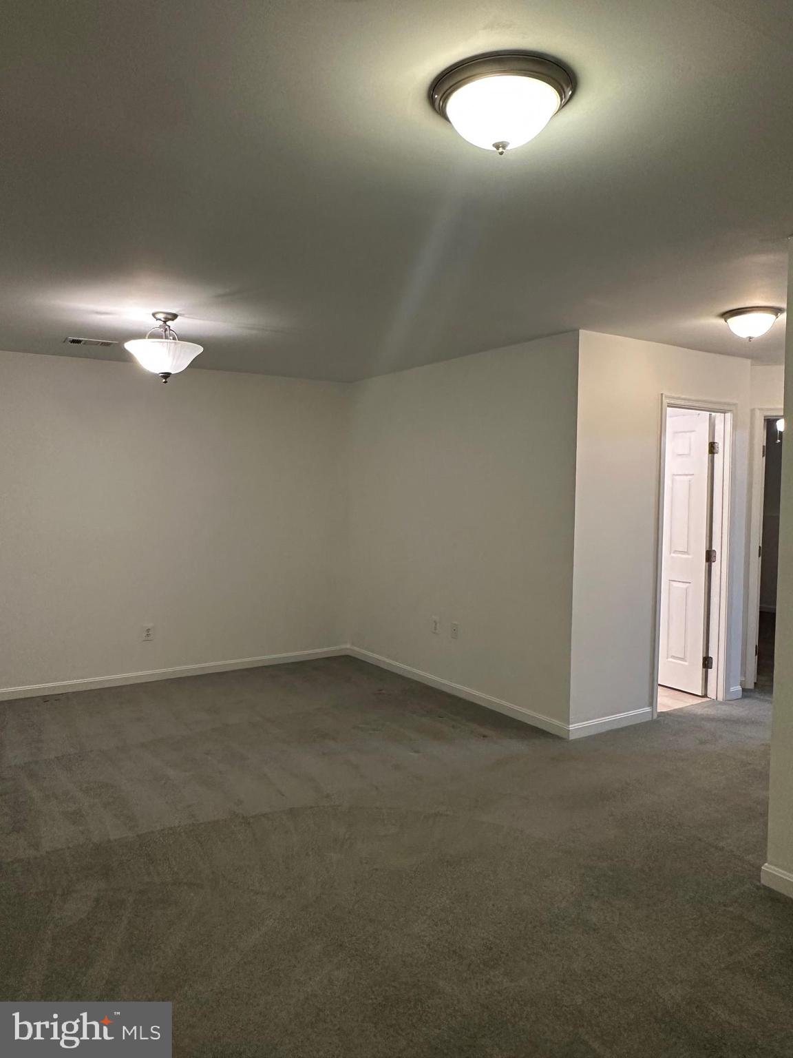 WAYSIDE VILLAGE - Residential Lease